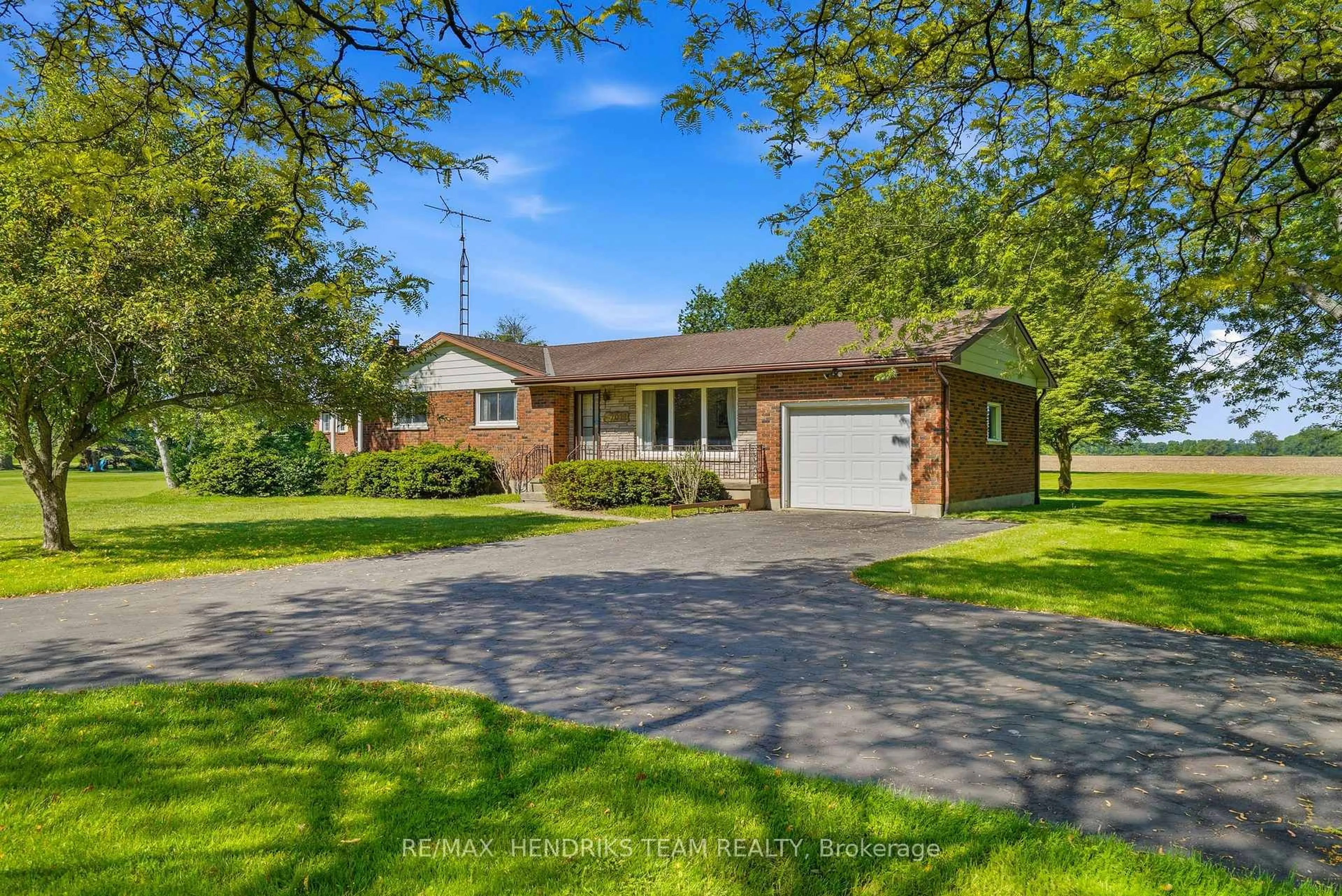 Unknown for 42014 Hwy 3, Wainfleet Ontario L0S 1V0