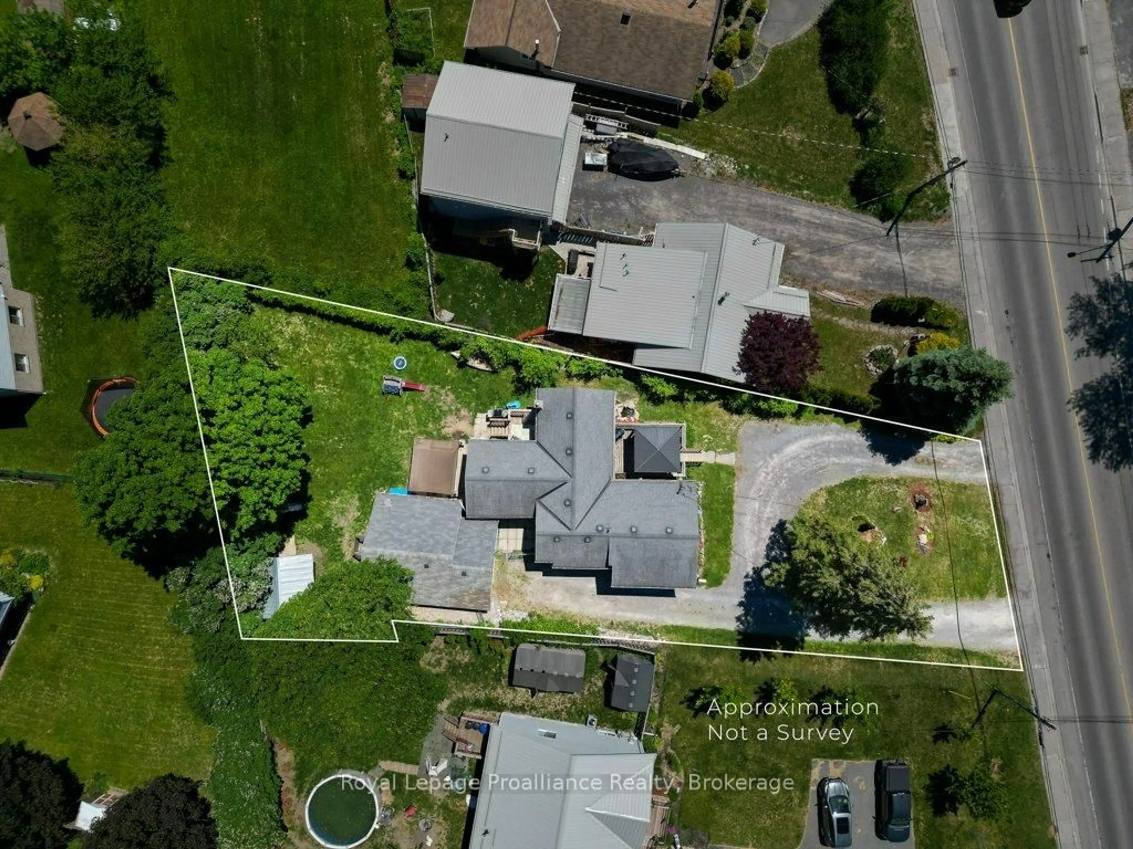 A pic from outside/outdoor area/front of a property/back of a property/a pic from drone, street for 327 Sidney St, Quinte West Ontario K8V 2V1