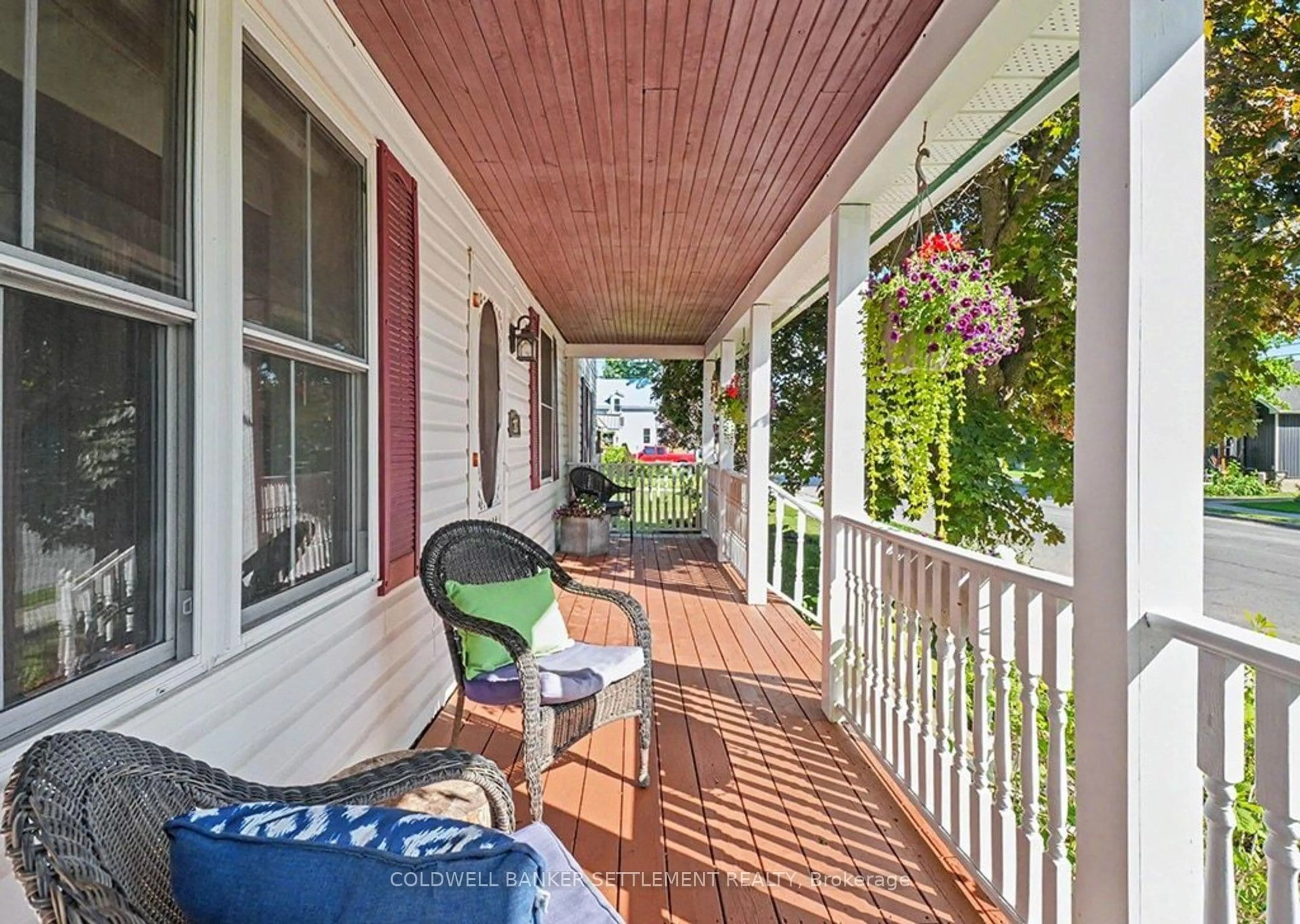 Patio, street for 217 Gore St, Perth Ontario K7H 1K6