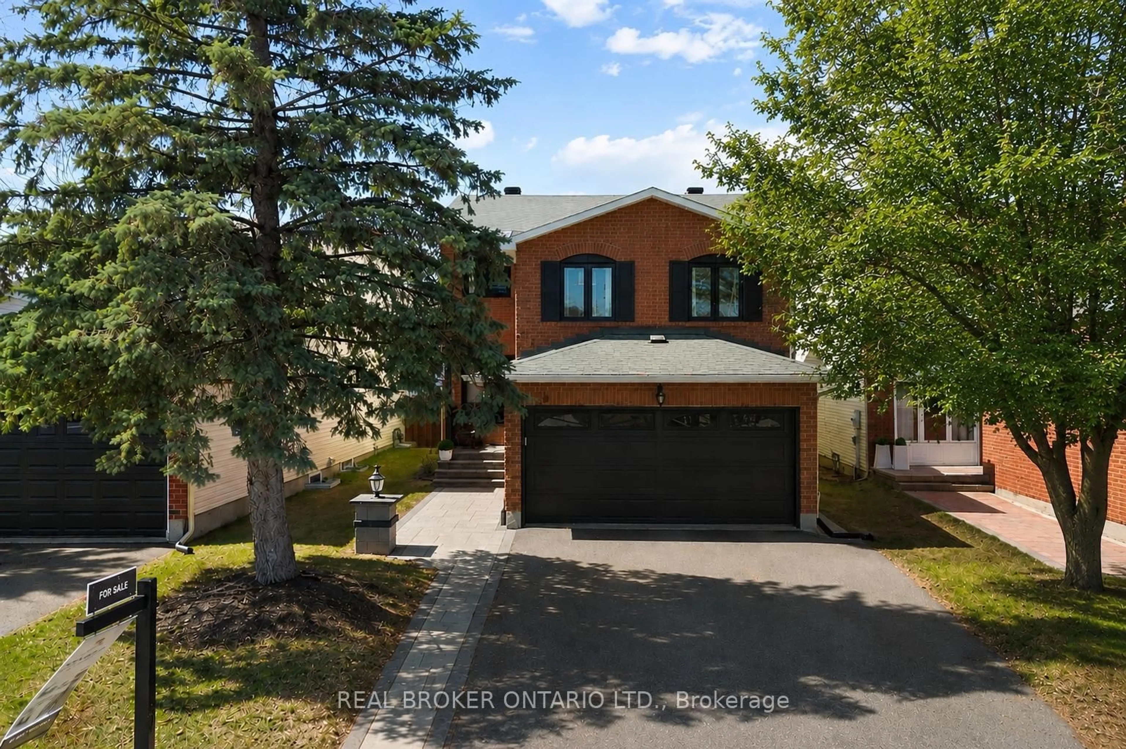 Unknown for 2058 Wildflower Dr, Orleans Ontario K1E 3R3