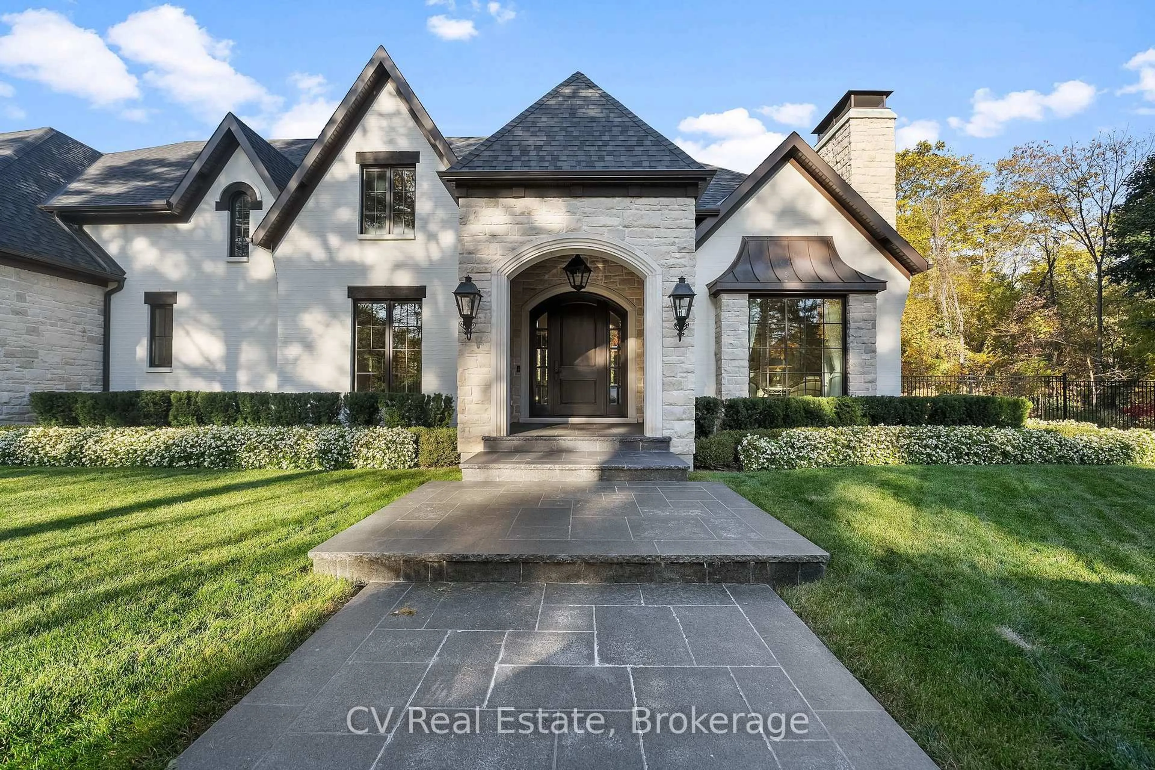 Home with brick exterior material, street for 455 William St, Niagara-on-the-Lake Ontario L0S 1J0