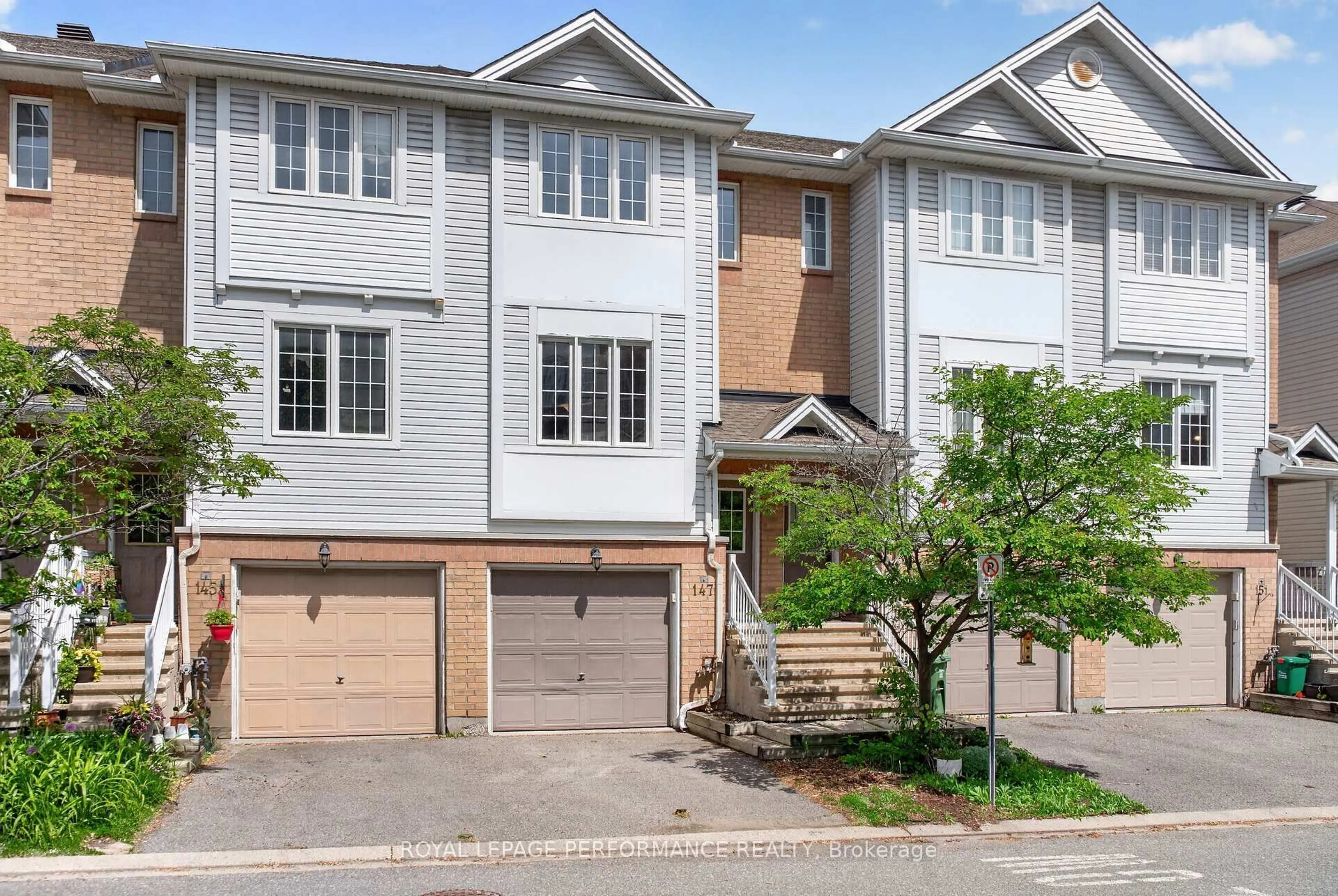 Unknown for 147 Fordham Private, Ottawa Ontario K2C 4G5