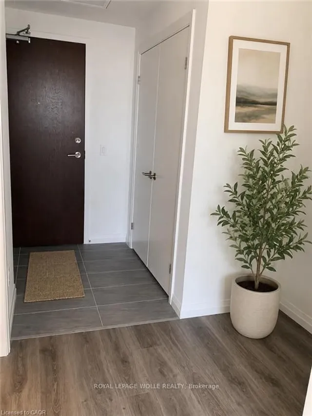 108 Garment St #1409, Kitchener 2