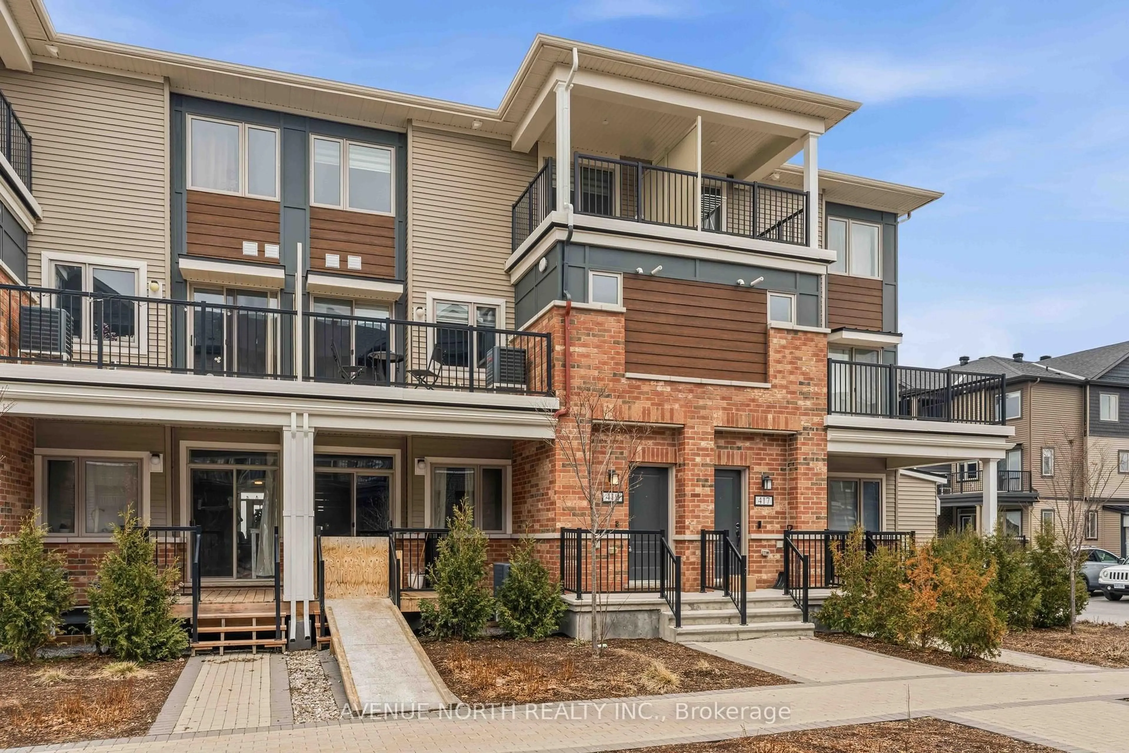 Home with brick exterior material, unknown for 419 Pilot Private, Ottawa Ontario K2V 0S3