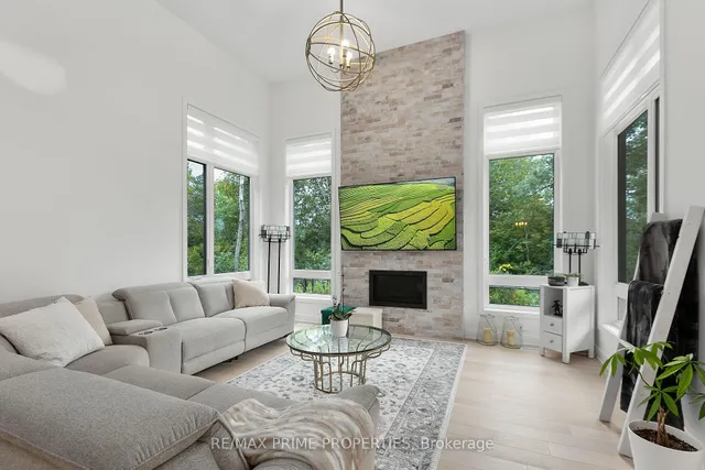 194 Bristol Cres, North Grenville 5