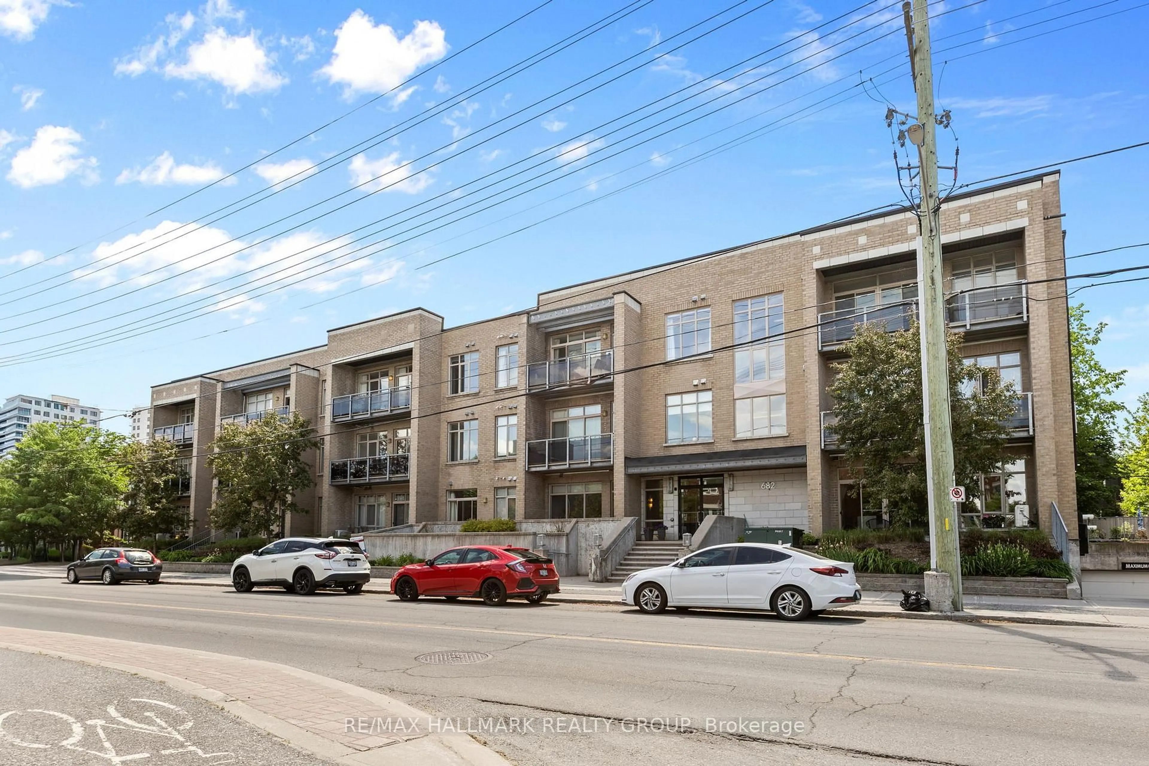 Unknown for 682 Churchill Ave #311, Ottawa Ontario K1Z 5G5