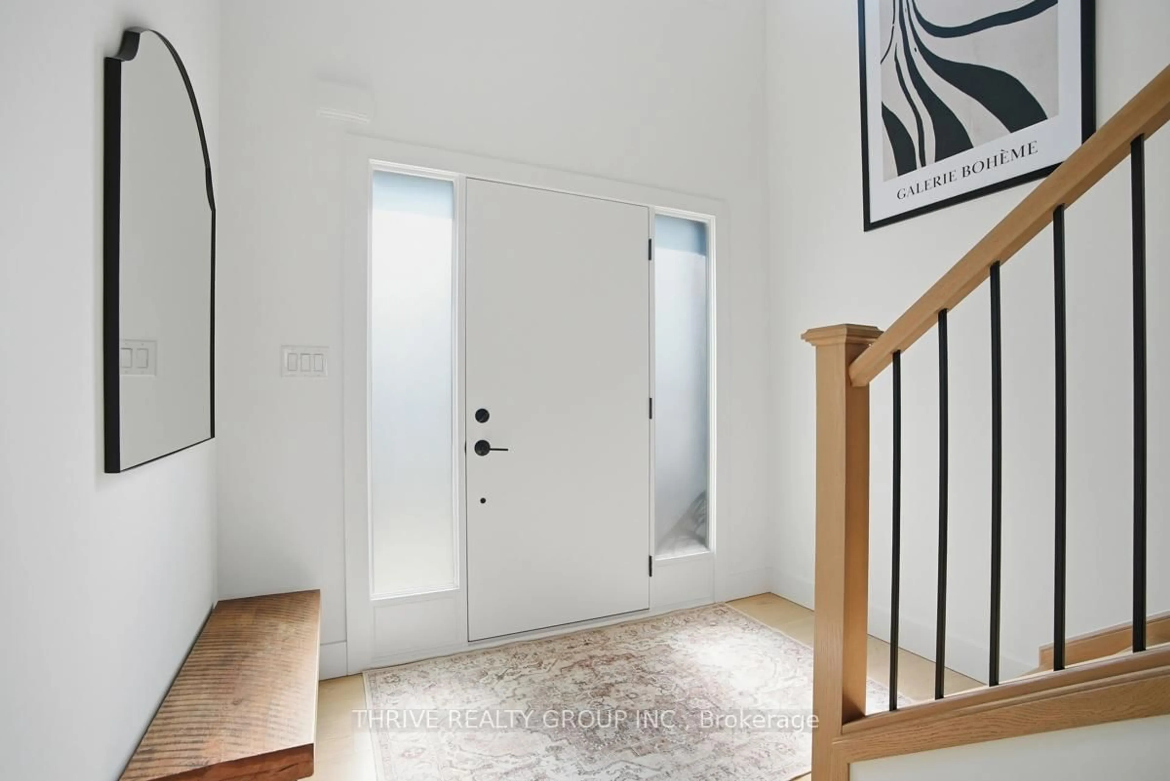 Indoor entryway for 57 Briscoe Cres, Strathroy-Caradoc Ontario N7G 0B8