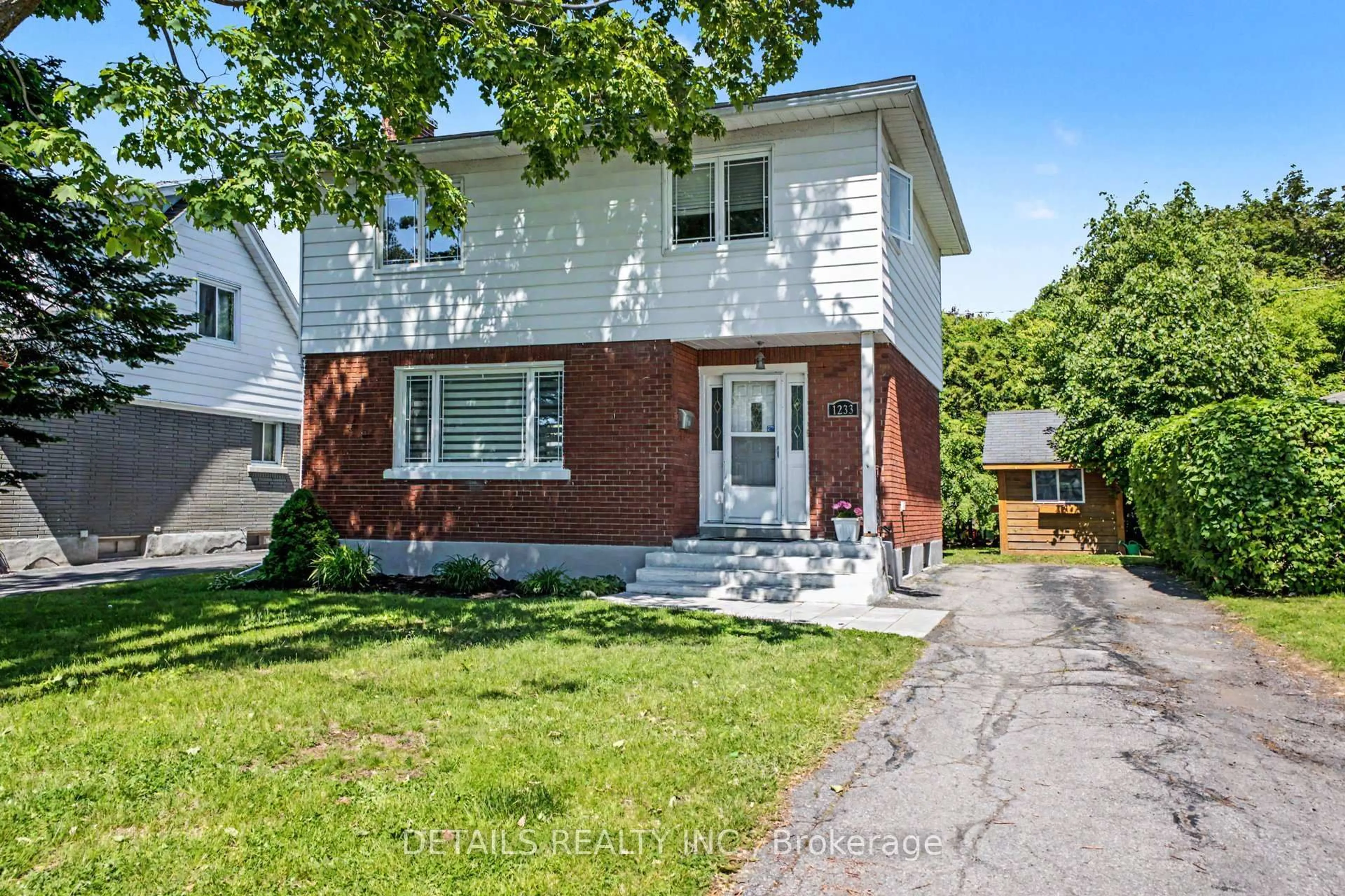 Home with brick exterior material, street for 1233 Checkers Rd, Ottawa Ontario K2C 2S8