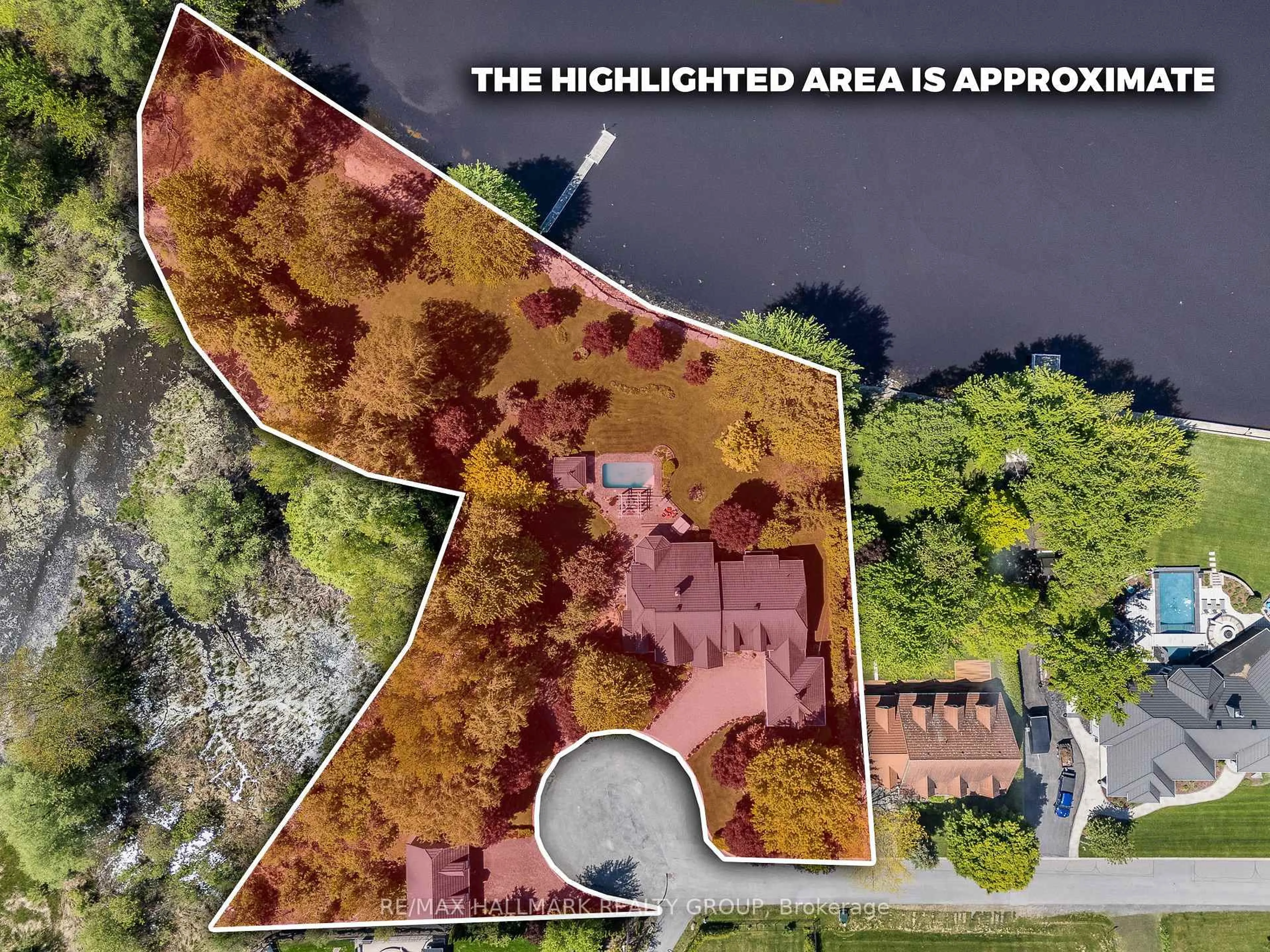 A pic from outside/outdoor area/front of a property/back of a property/a pic from drone, water/lake/river/ocean view for 2584 WOODS St, Clarence-Rockland Ontario K4K 1J2