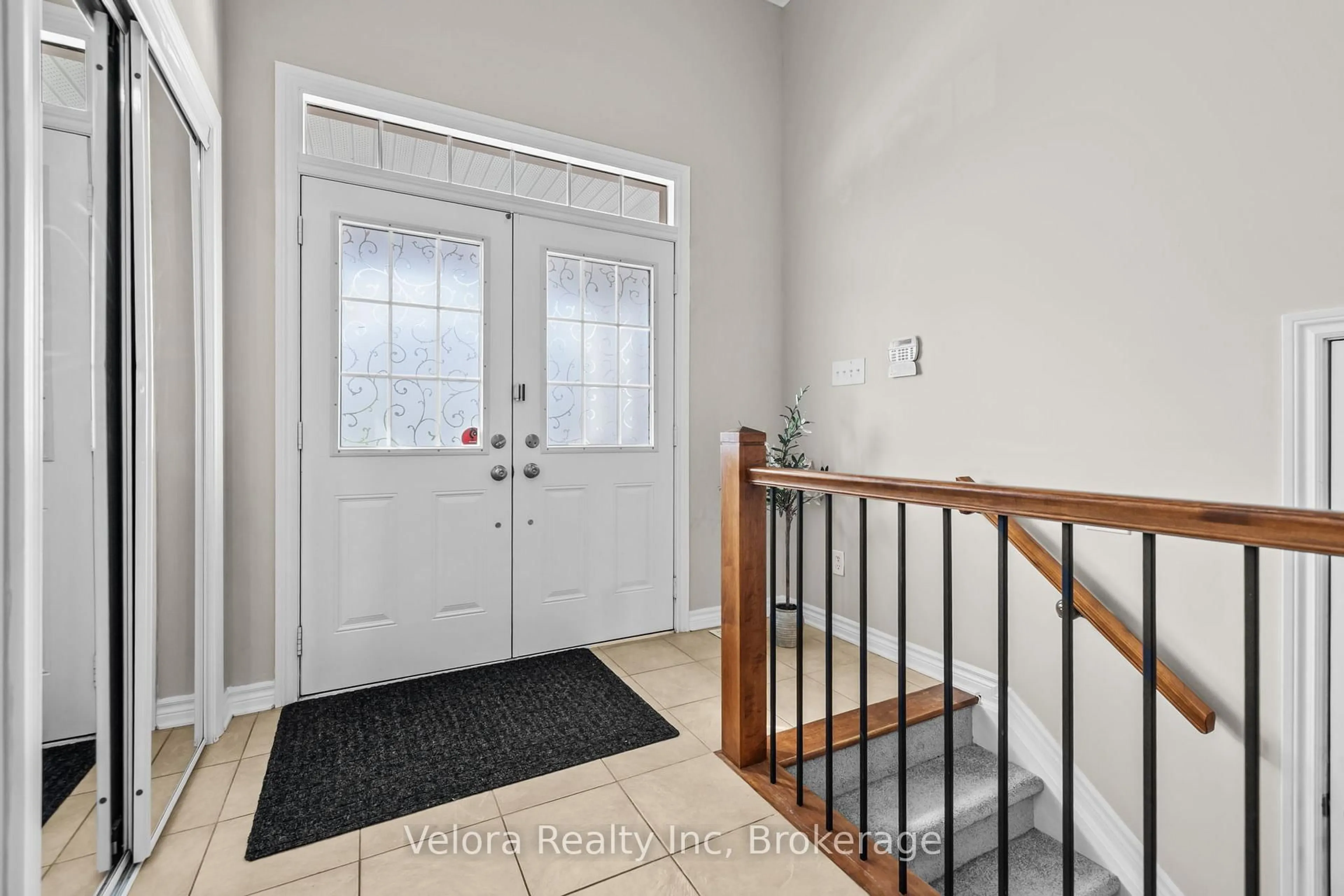 Unknown for 607 Rosehill Ave, Stittsville Ontario K2S 0K3