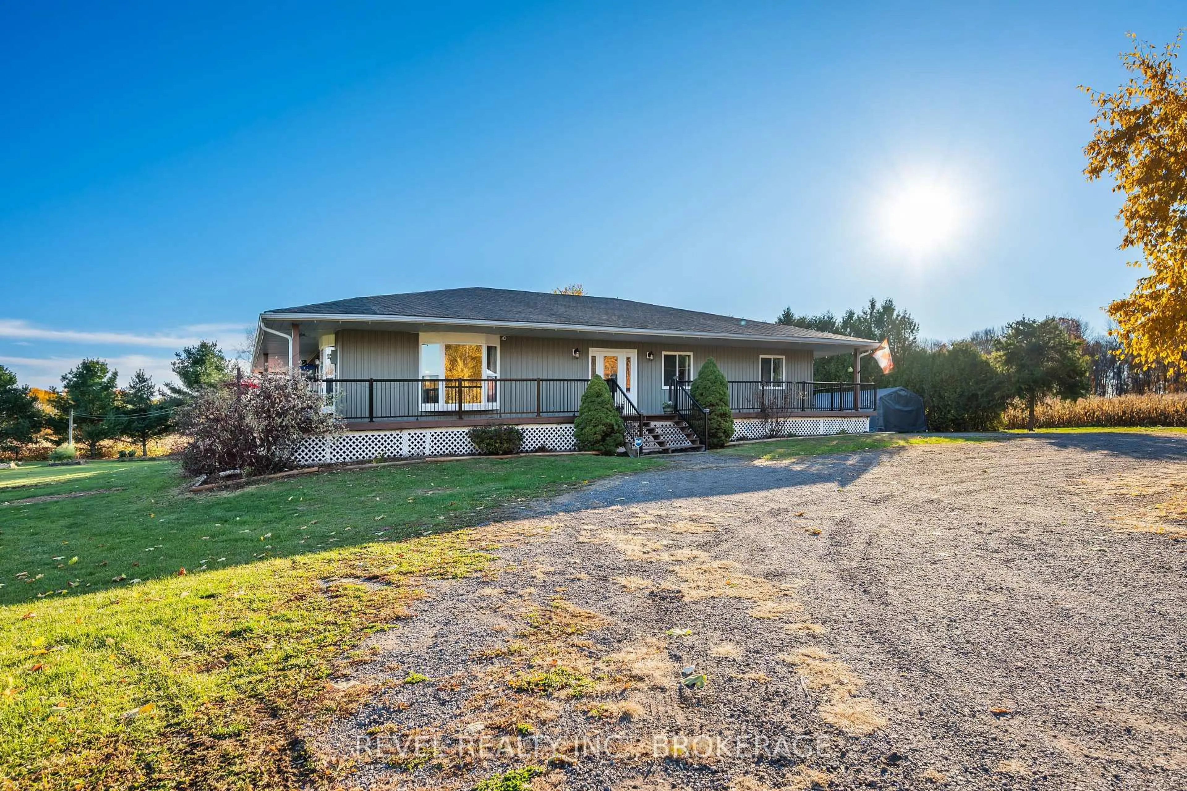 A pic from outside/outdoor area/front of a property/back of a property/a pic from drone, unknown for 2089 Sunbury Rd, Inverary Ontario K0H 1X0