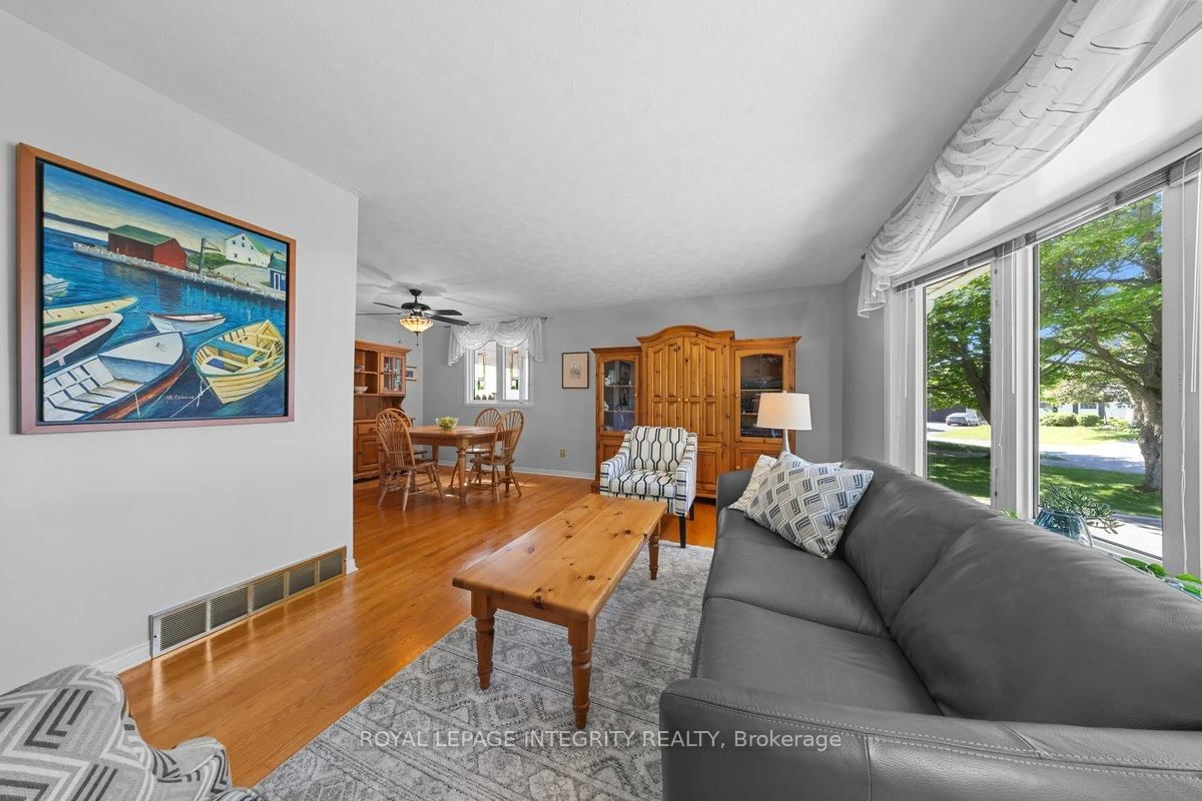 Unknown for 30 Biscayne Cres, Ottawa Ontario K2E 6Y9