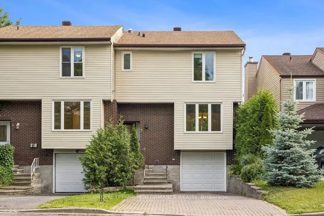 8 Gillespie Cres, Ottawa 2