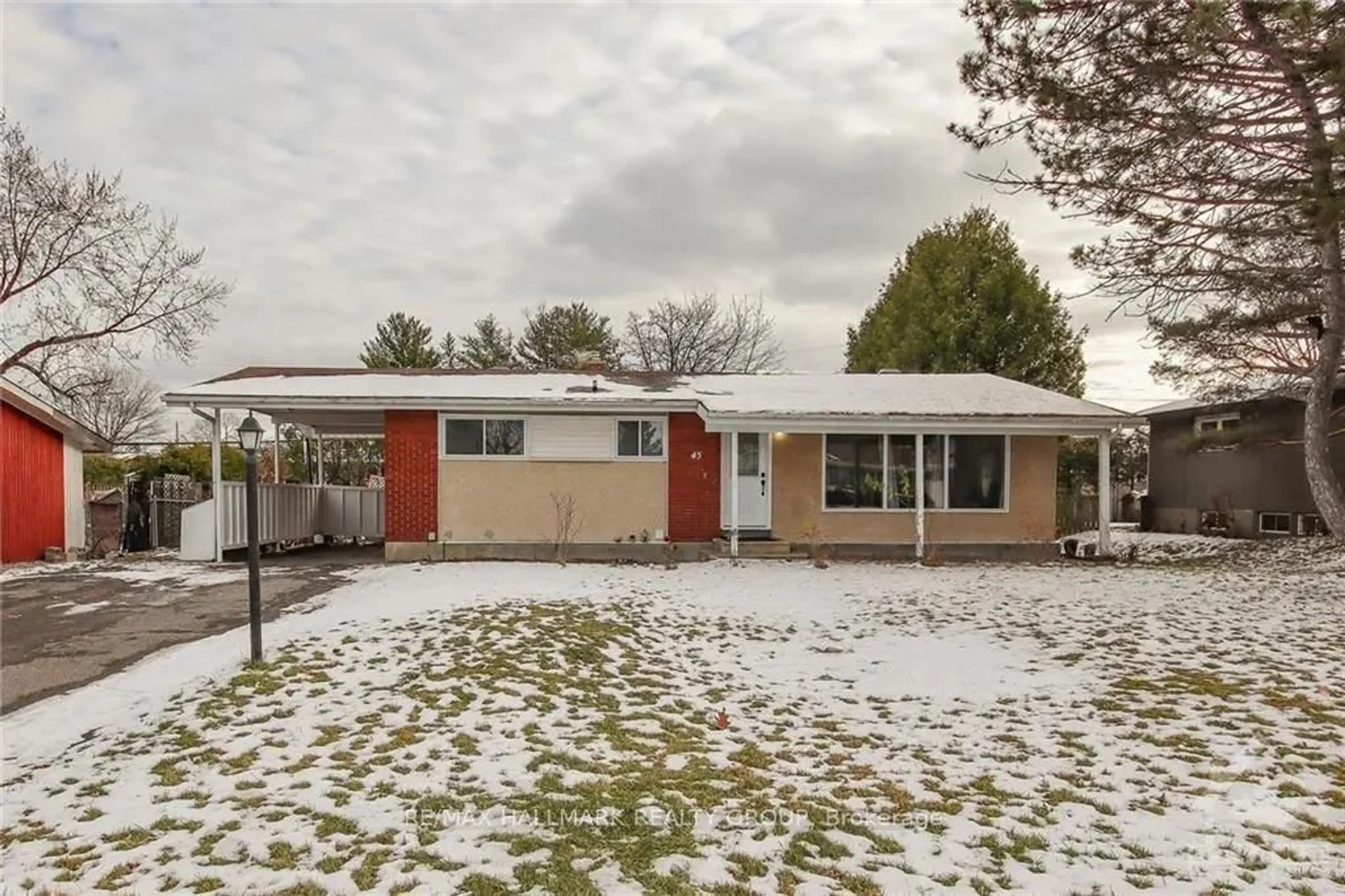 Unknown for 45 Hilliard Ave, Ottawa Ontario K2E 6B9