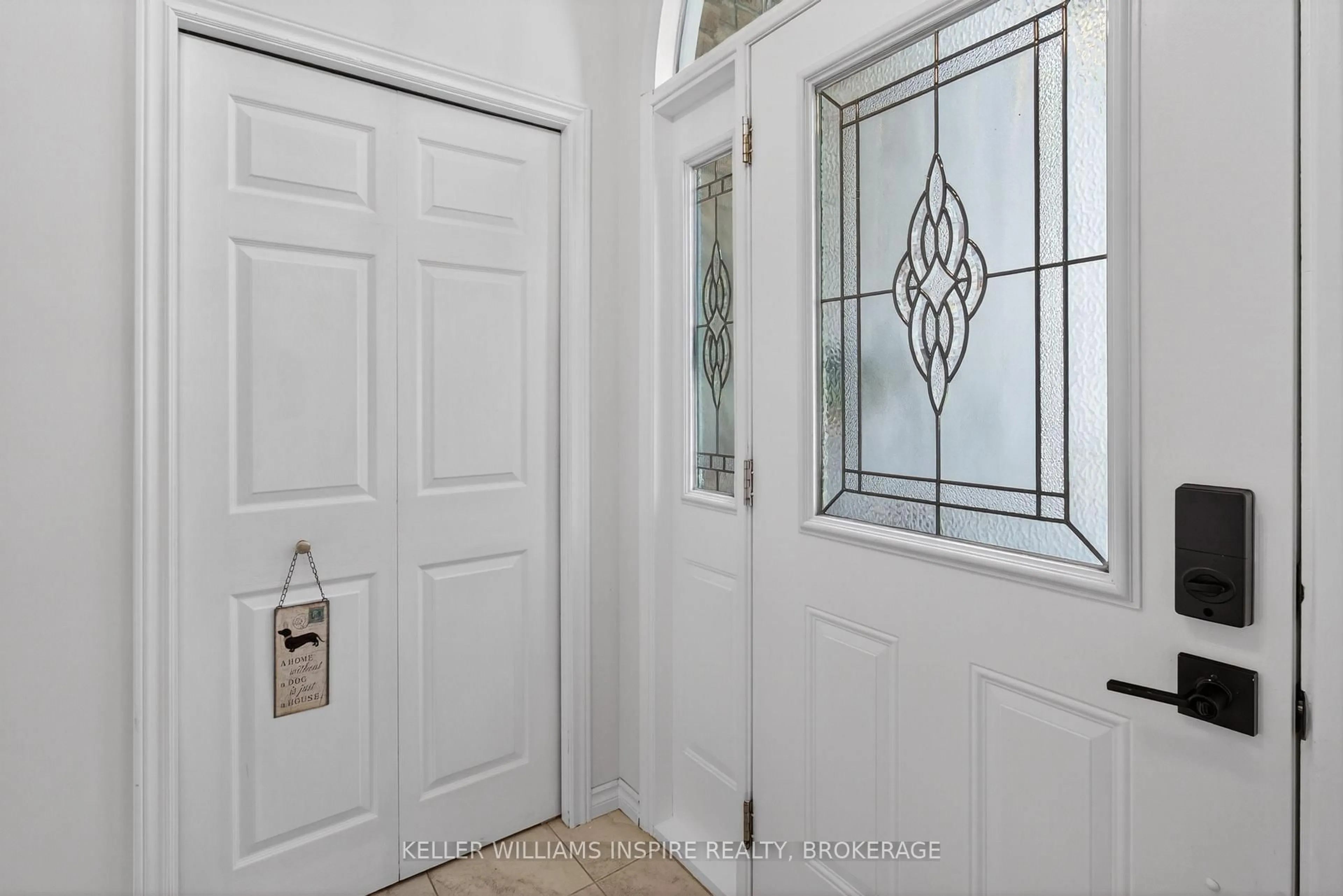 Indoor entryway for 69 Barker Dr, Kingston Ontario K7K 6X6