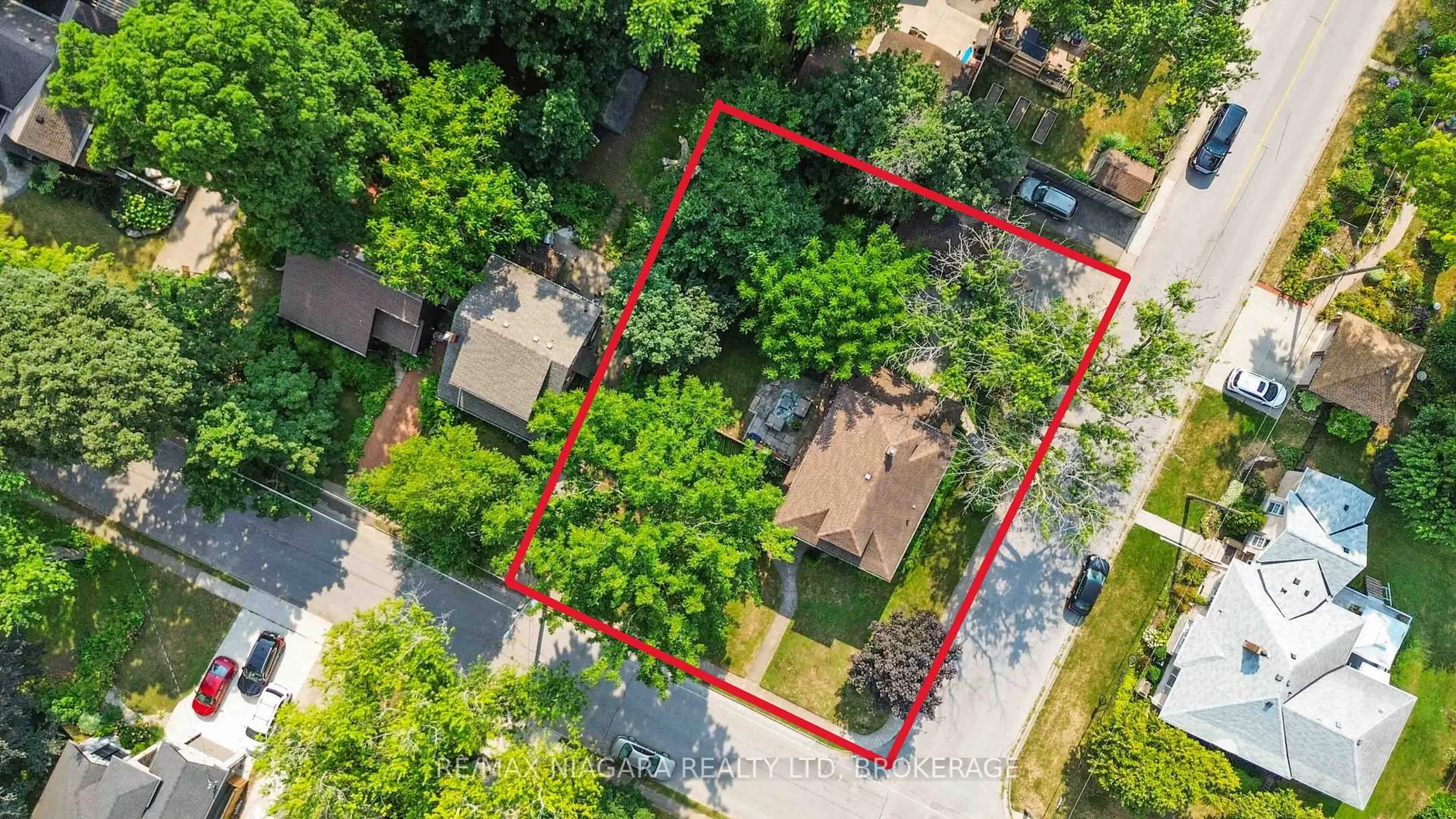 Unknown for 6275 Pine Grove Ave, Niagara Falls Ontario L2G 4J4