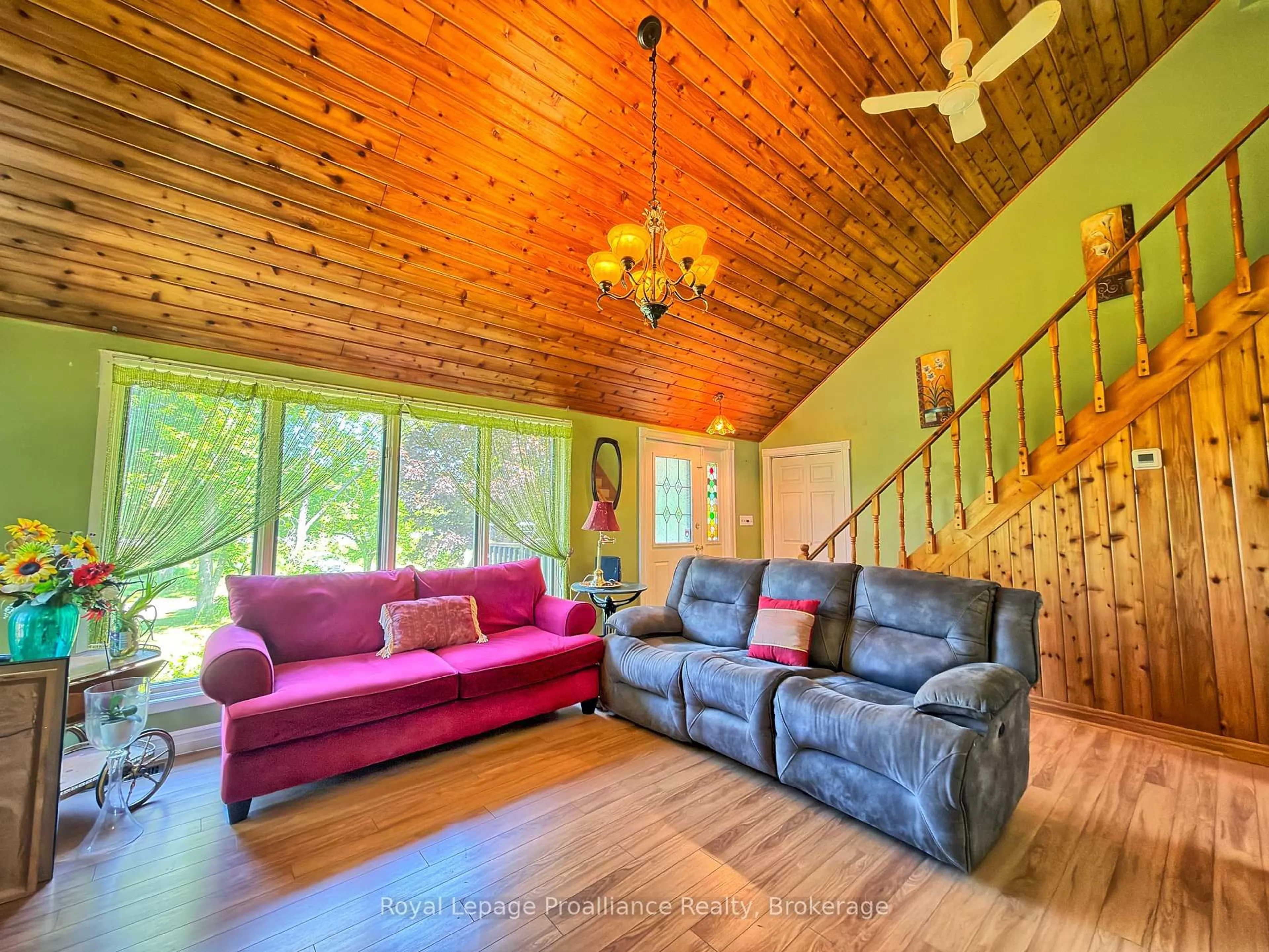 Living room with furniture, wood/laminate floor for 144 Wellington St, Hastings Ontario K0K 2C0