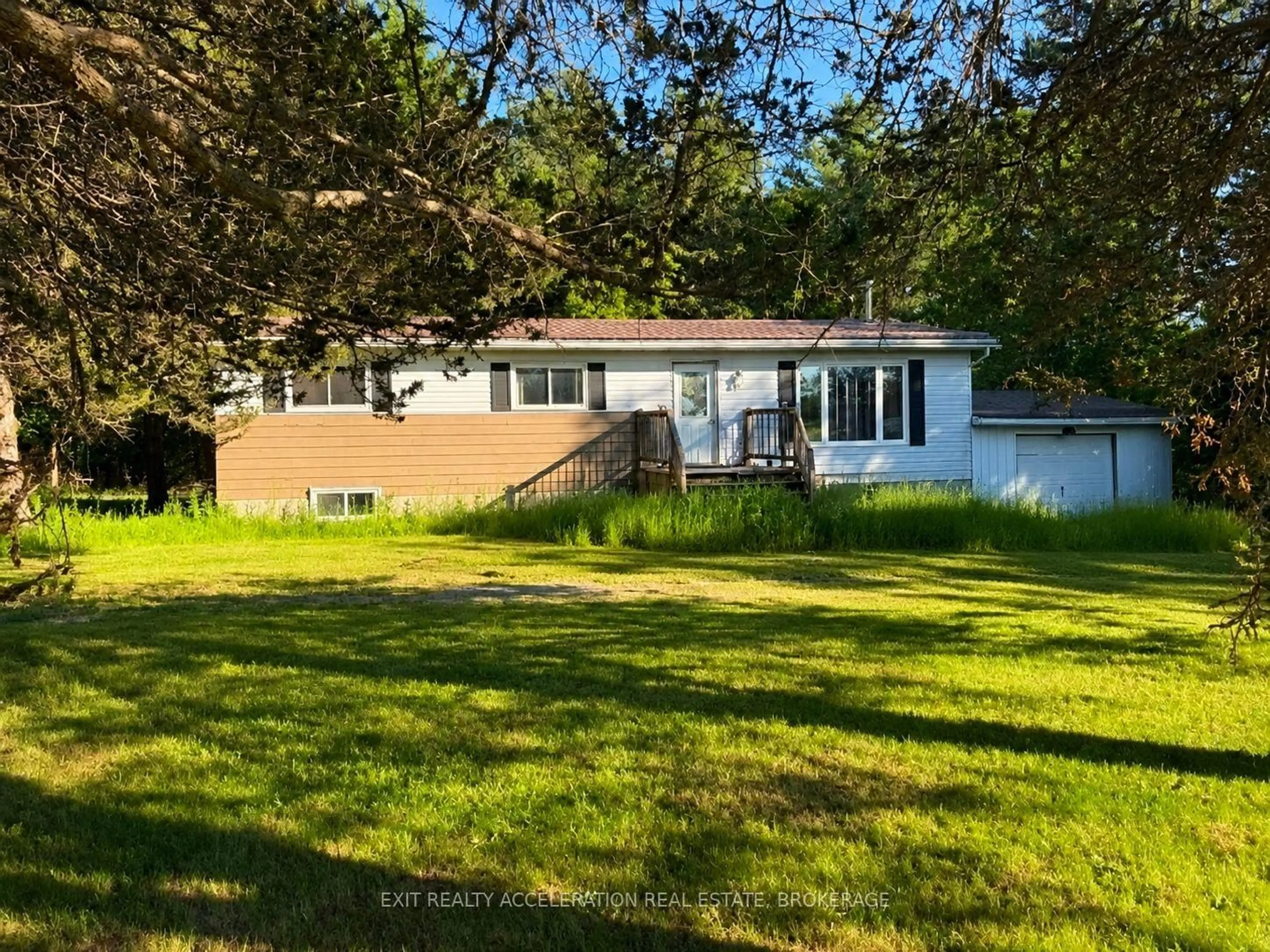 A pic from outside/outdoor area/front of a property/back of a property/a pic from drone, unknown for 114 Bethel Rd, Yarker Ontario K0K 3N0