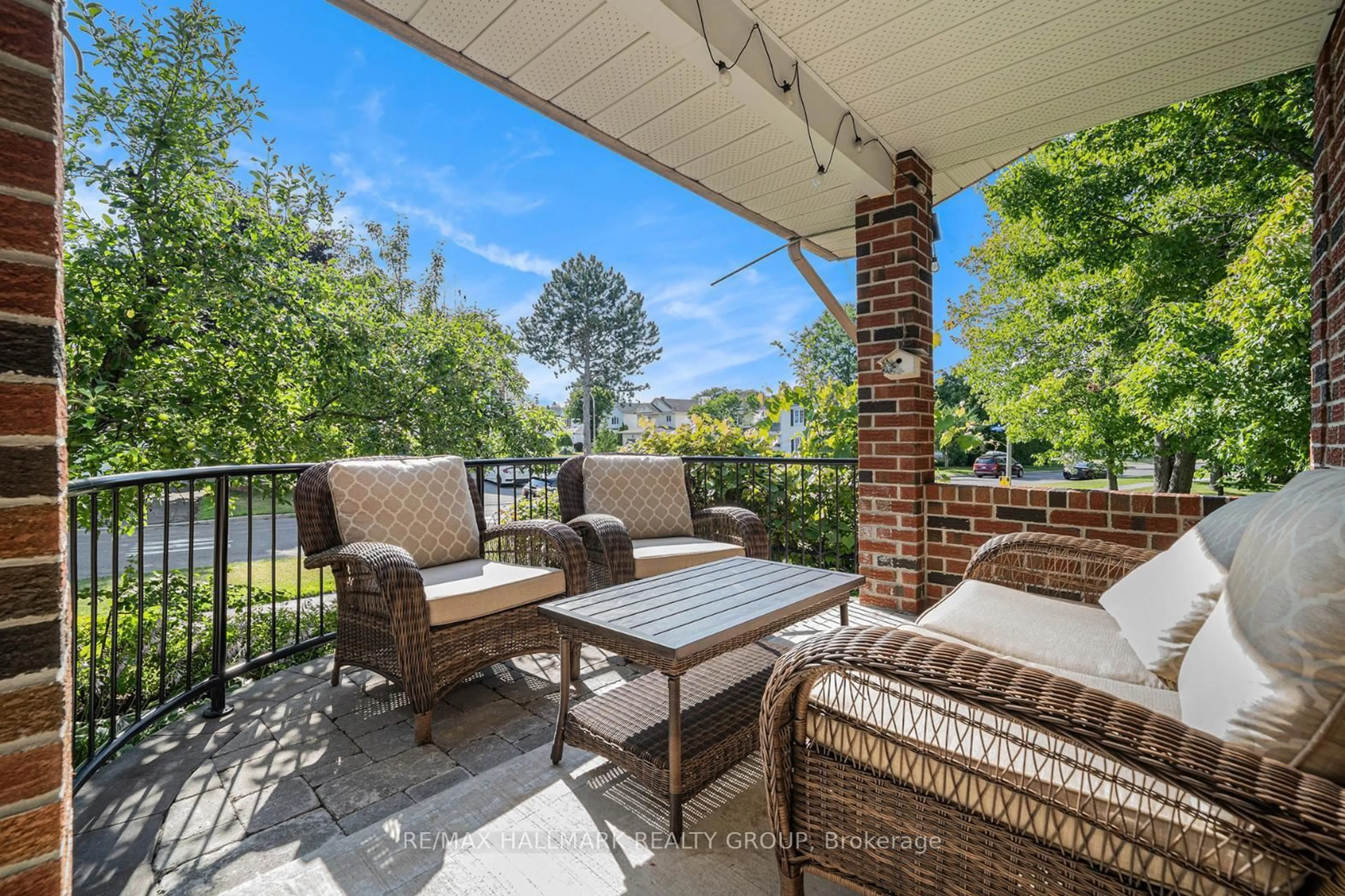 Patio, water/lake/river/ocean view for 3809 Alderwood St, Ottawa Ontario K1T 3R3