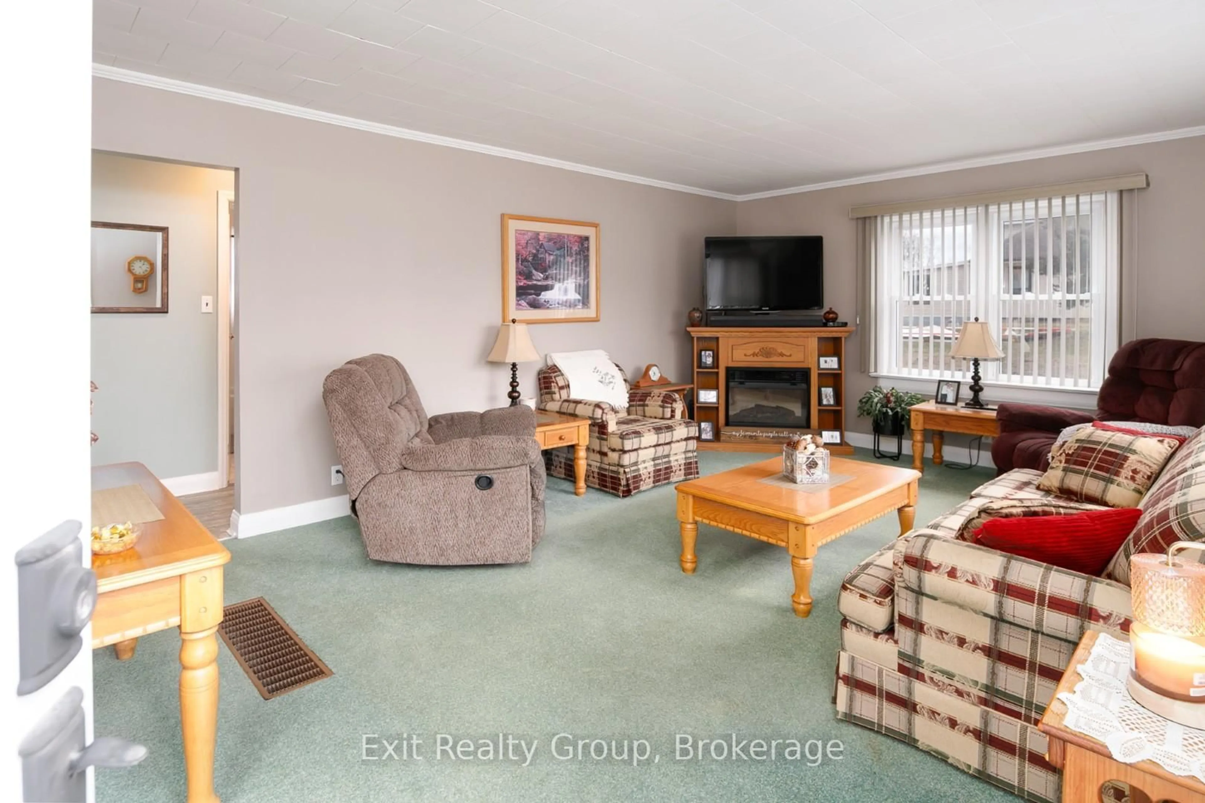 Living room with furniture, unknown for 2775 County Rd 40, Quinte West Ontario K0K 3M0