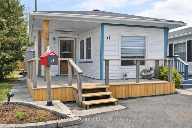 311 Dundas St #31, Quinte West 2
