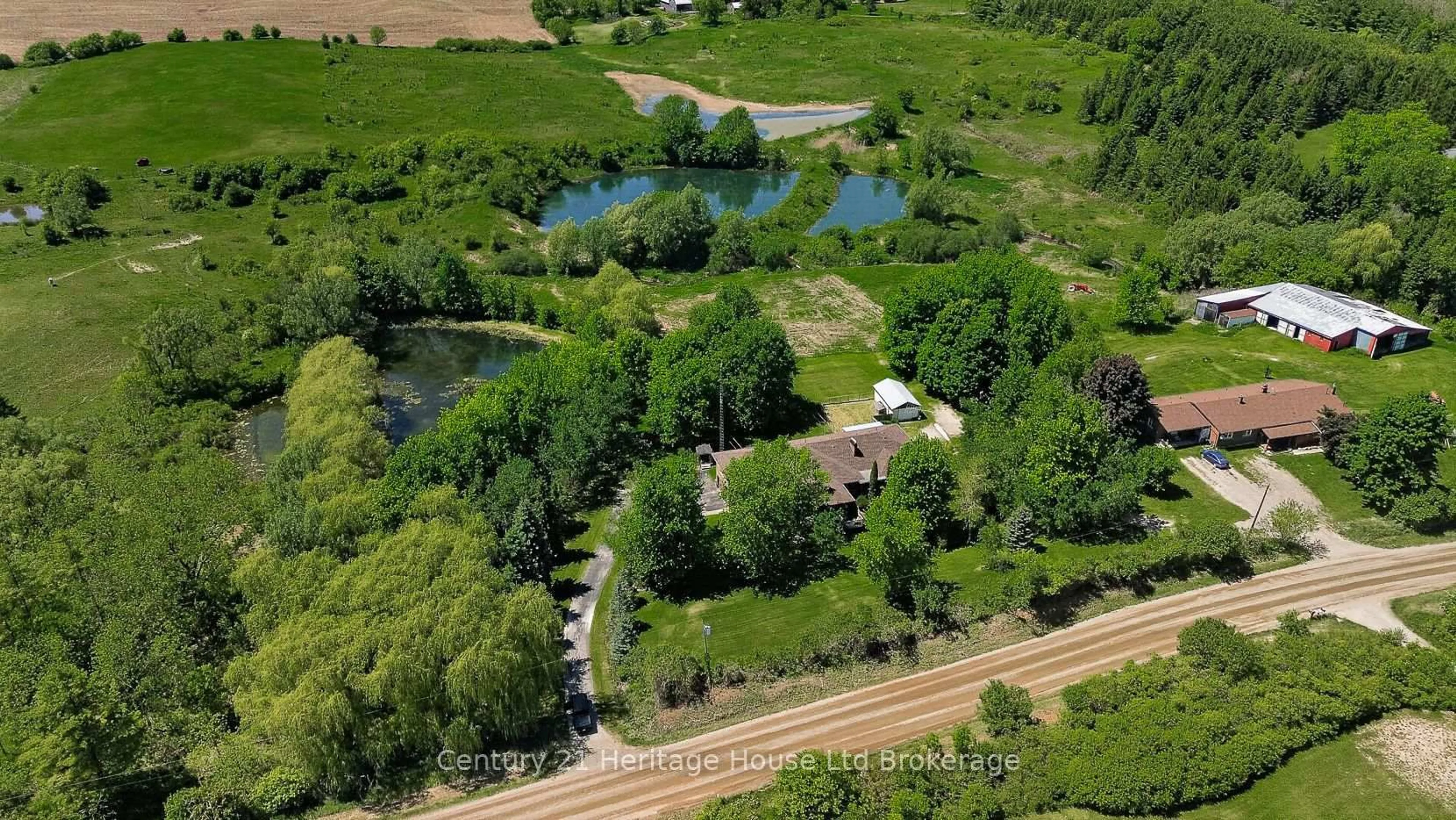 A pic from outside/outdoor area/front of a property/back of a property/a pic from drone, water/lake/river/ocean view for 257 Bateman Line, Brant Ontario N0E 1K0