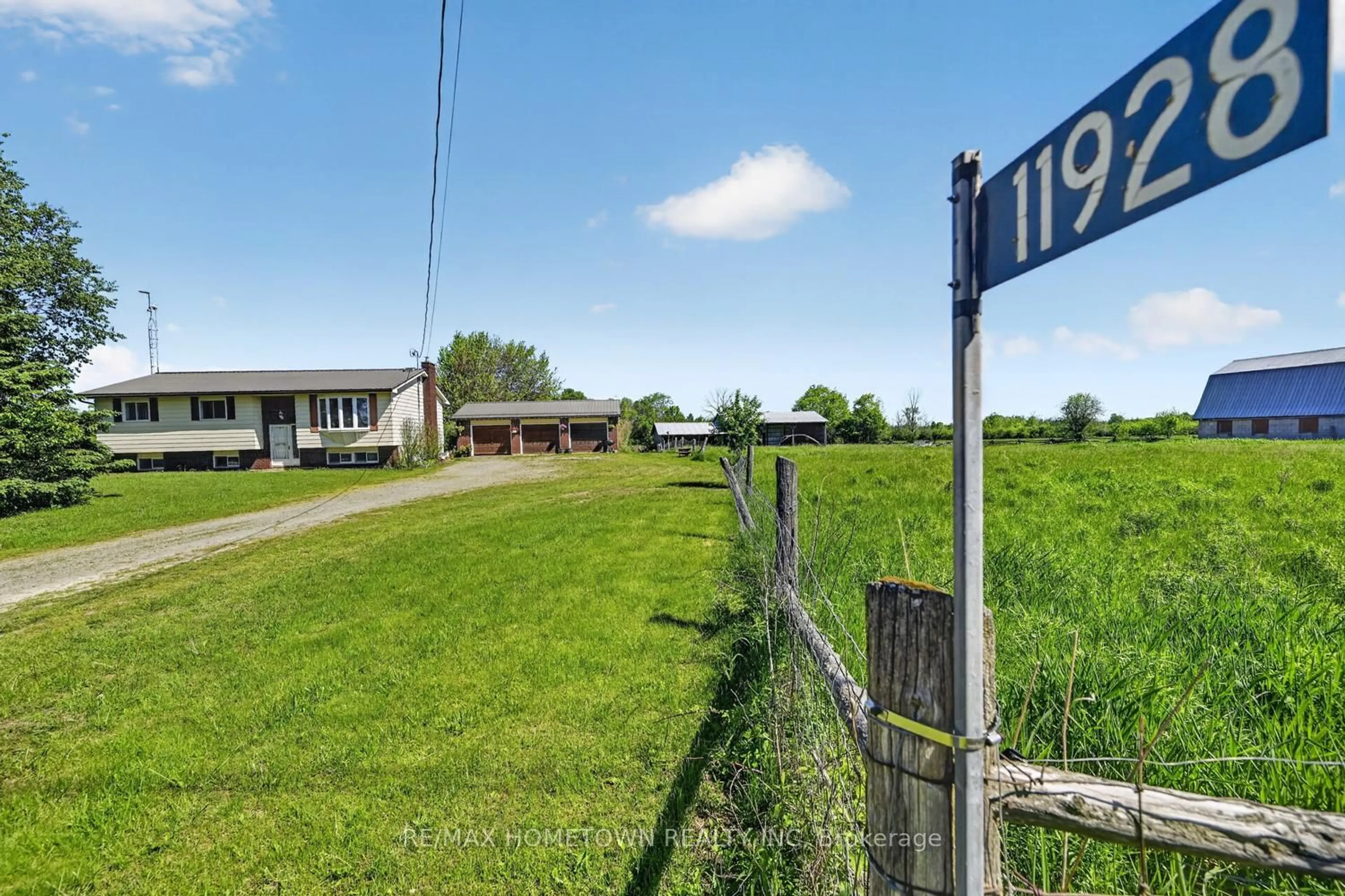 A pic from outside/outdoor area/front of a property/back of a property/a pic from drone, street for 11928 Rocksprings Rd, Elizabethtown-Kitley Ontario K0G 1R0