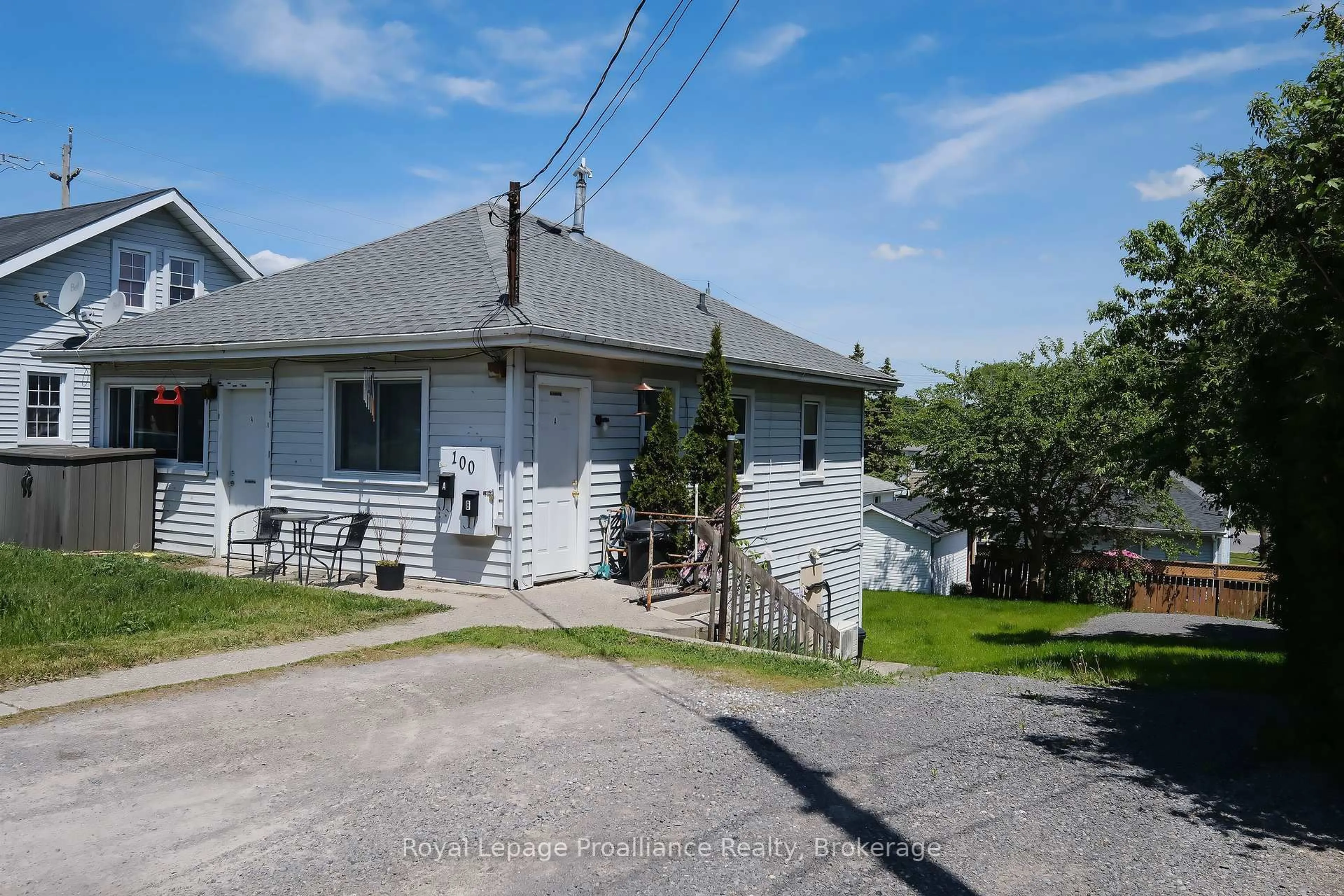 A pic from outside/outdoor area/front of a property/back of a property/a pic from drone, street for 100 Crown St, Quinte West Ontario K8V 1P4
