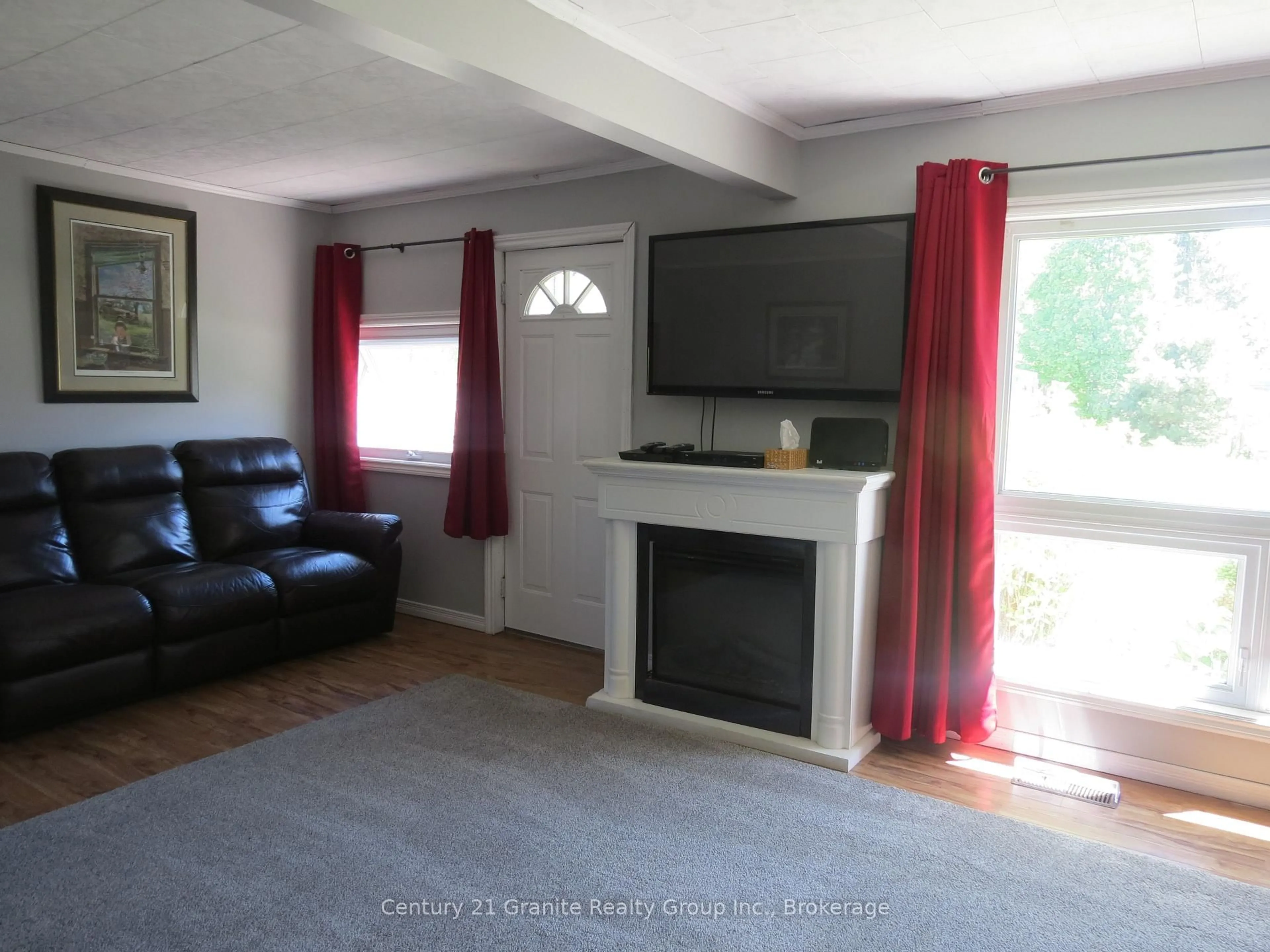 Living room with furniture, unknown for 2315 Loop Rd, Highlands East Ontario K0L 3C0