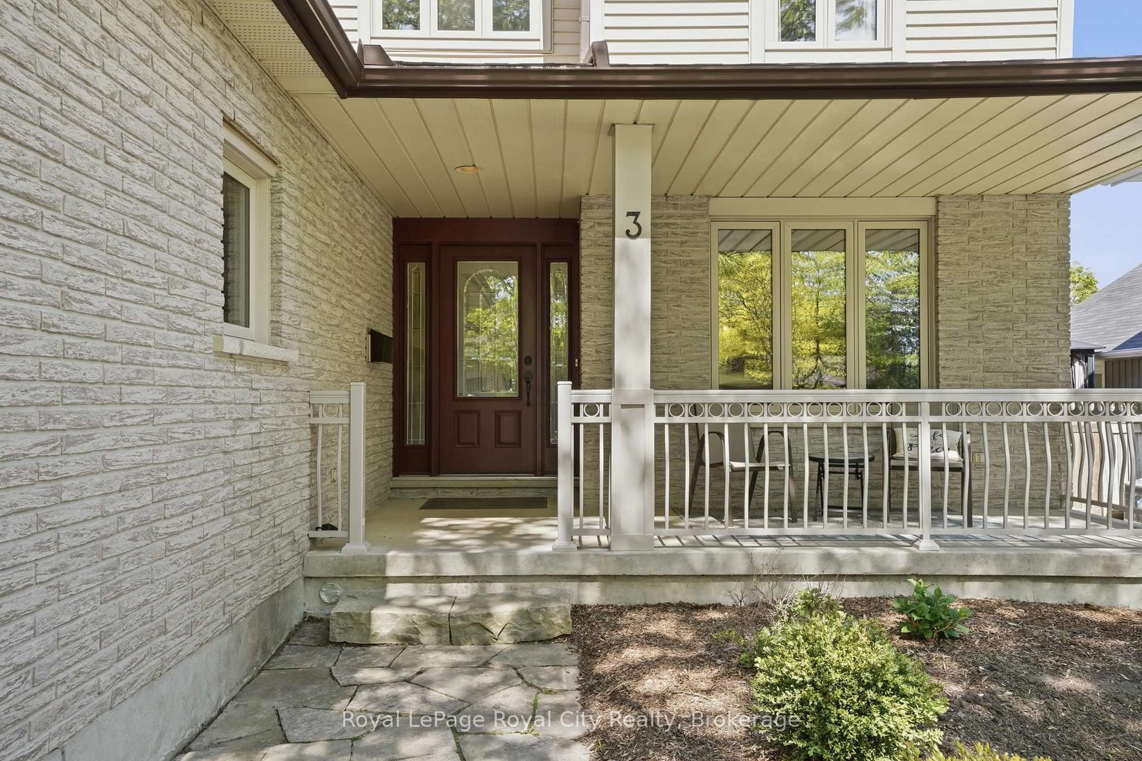 Unknown for 3 Darby Rd, Guelph Ontario N1K 1R4