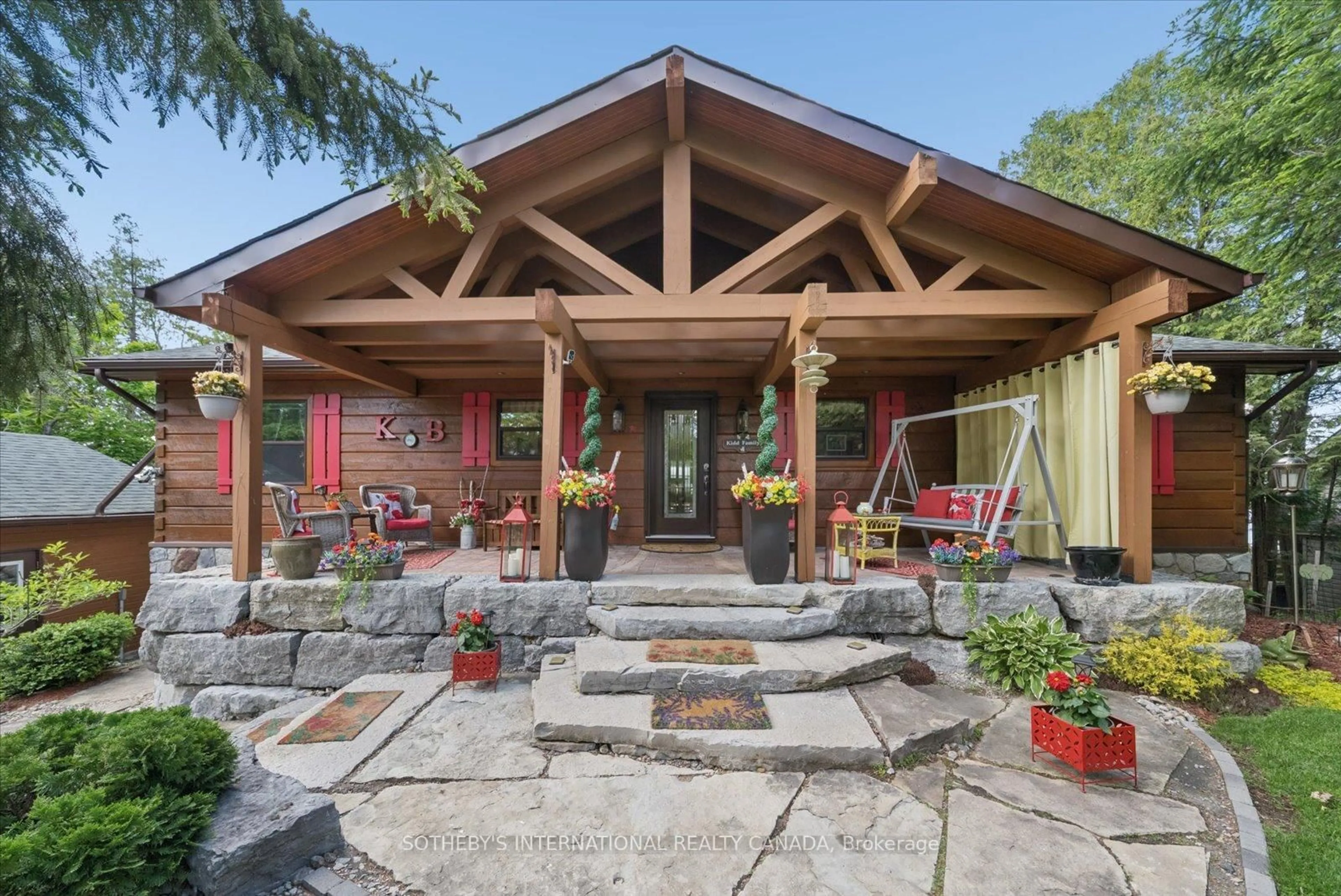 Patio, mountain view for 124 Fire Route 66, Trent Lakes Ontario K0L 2J0