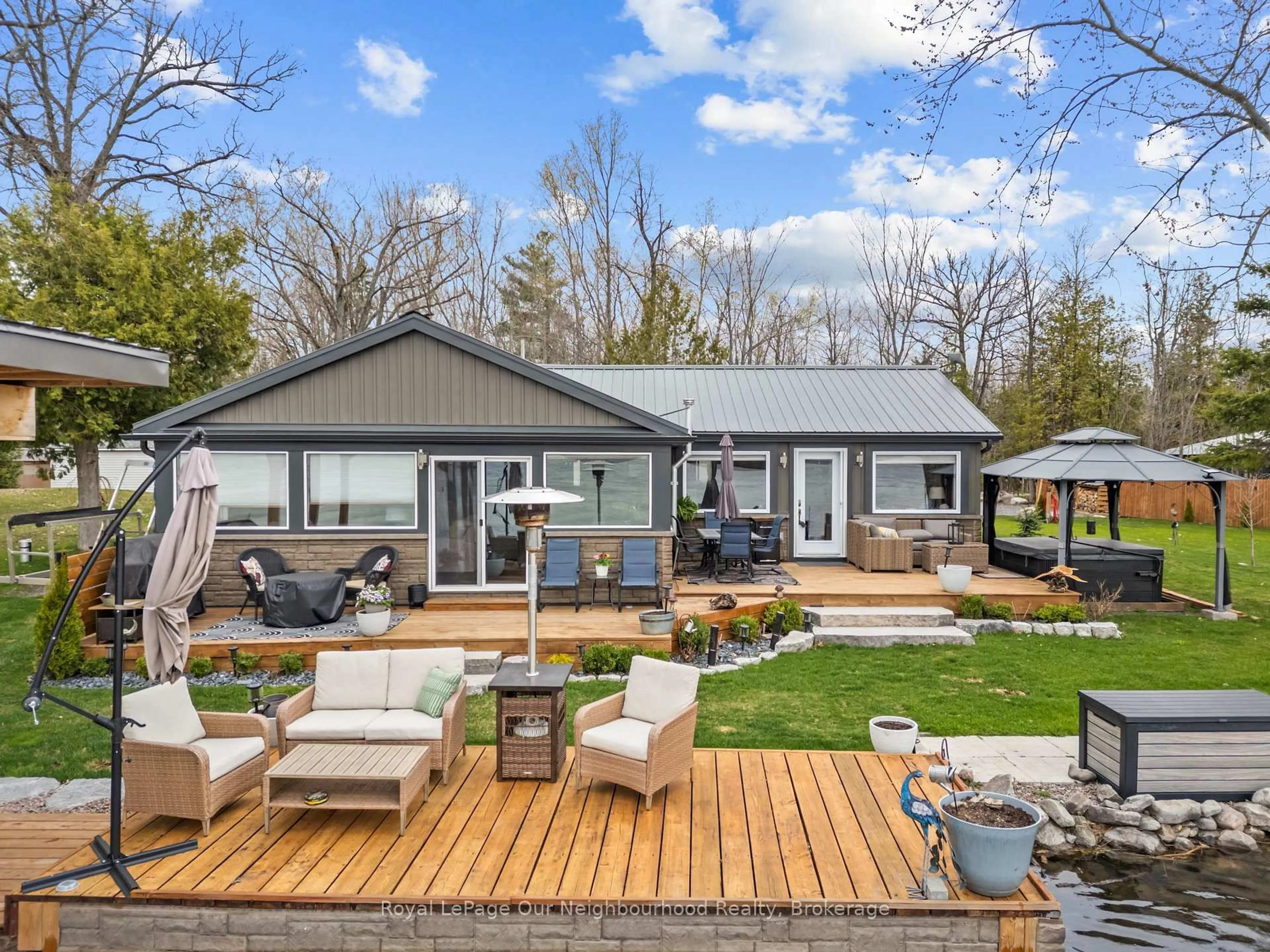 Home with vinyl exterior material, water/lake/river/ocean view for 1000 Garratt Rd #F, Trent Hills Ontario K0L 1Z0
