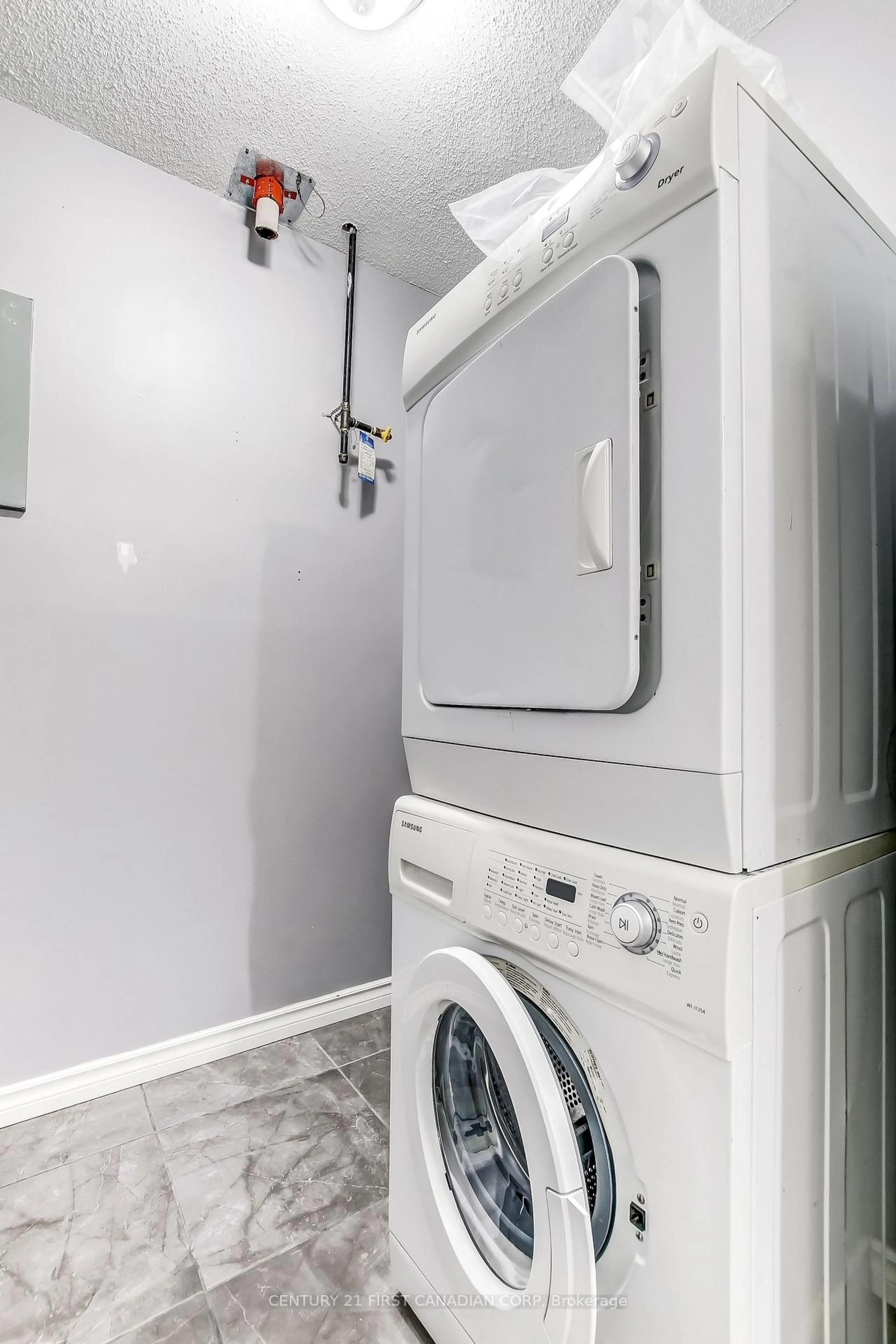 Laundry room for 140 Conway Dr #6, London South Ontario N6E 3N2