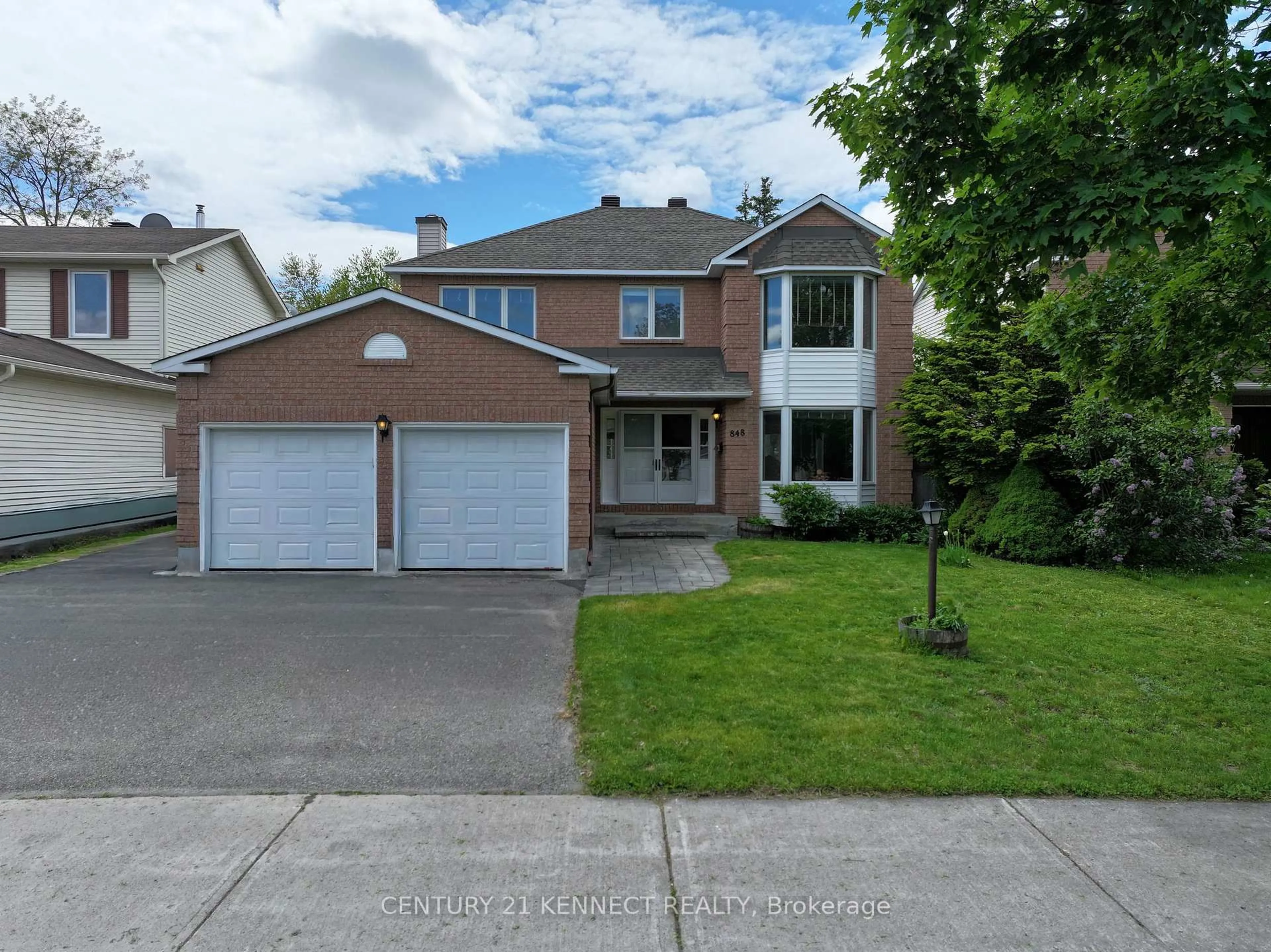 Unknown for 848 Fairlawn Ave, Ottawa Ontario K2A 4C2
