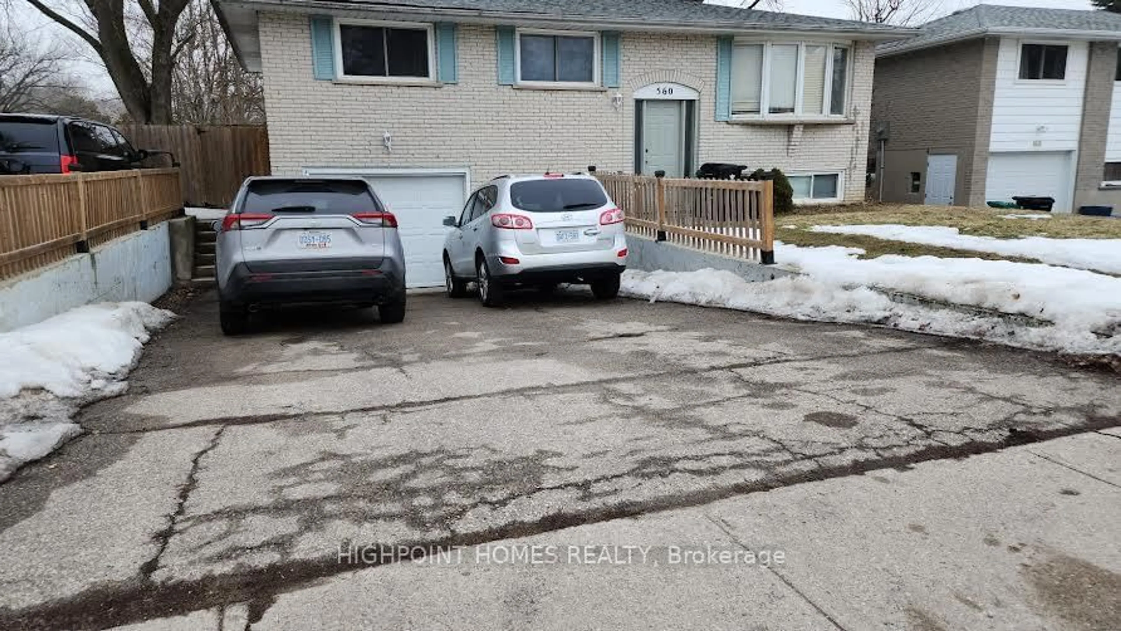 Unknown for 560 Glen Forrest Blvd, Waterloo Ontario N2L 4J2