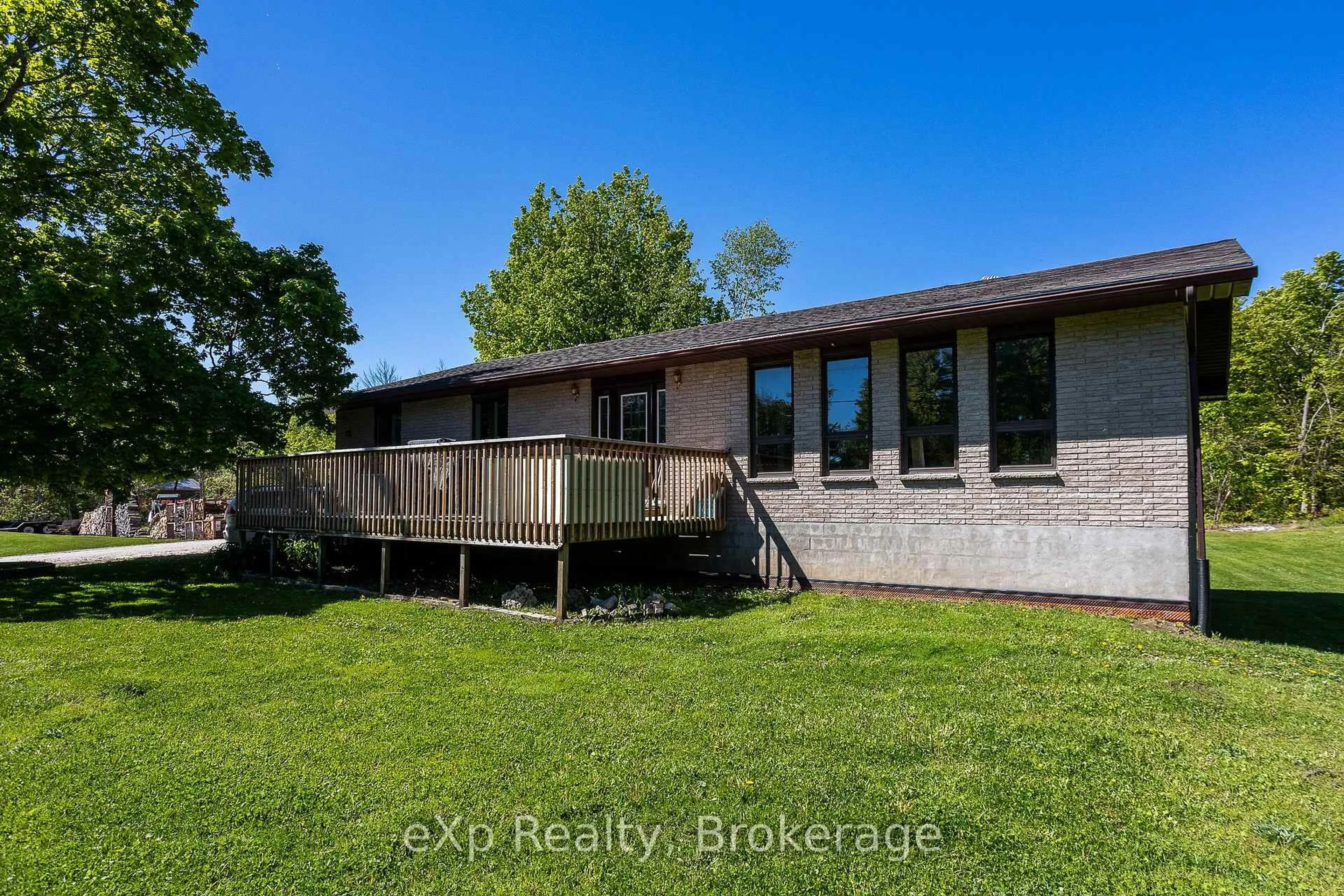 A pic from outside/outdoor area/front of a property/back of a property/a pic from drone, water/lake/river/ocean view for 117 East Rd, Northern Bruce Peninsula Ontario N0H 1W0