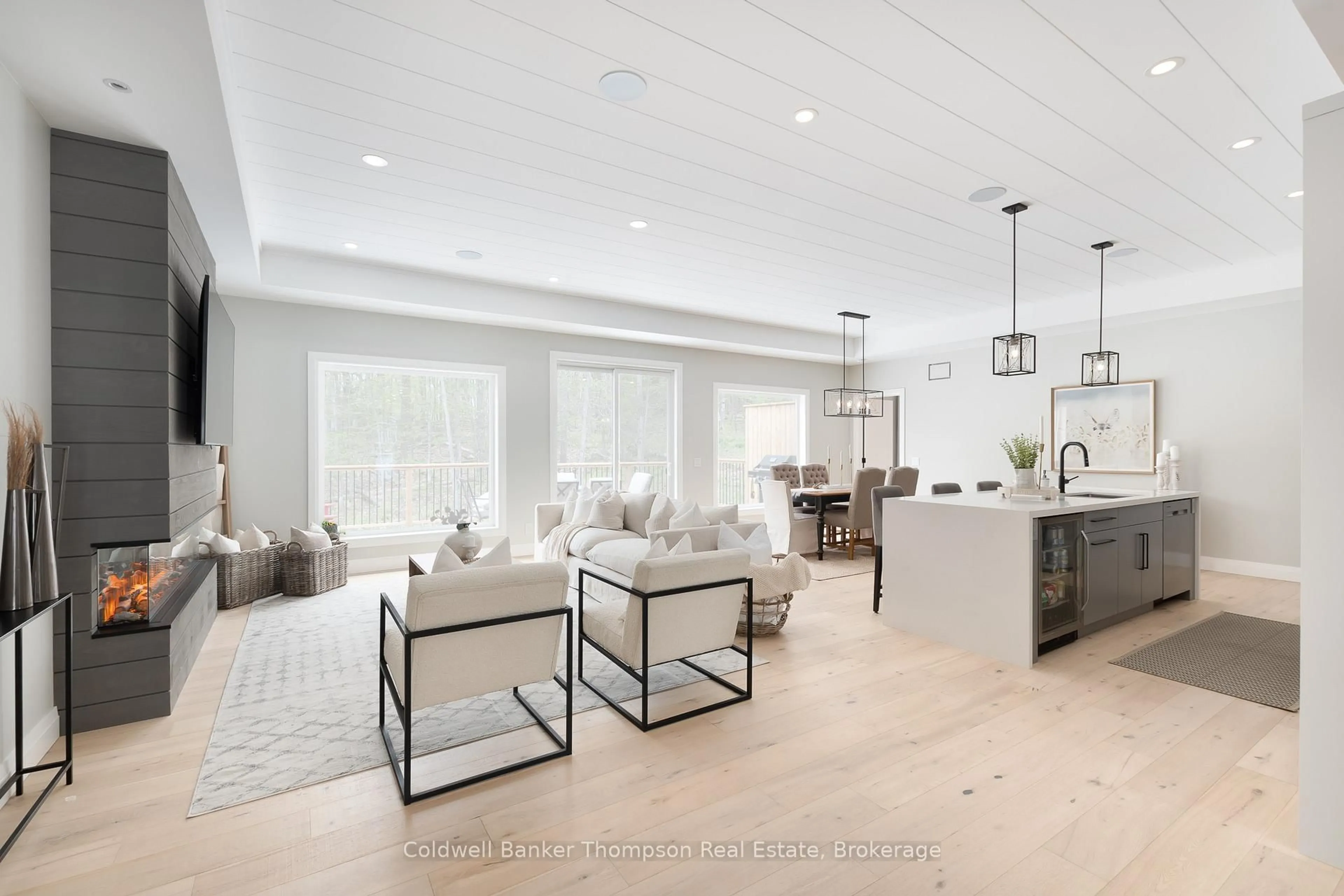 Open concept kitchen, unknown for 14 Mackenzie Dr, Huntsville Ontario P1H 0A1