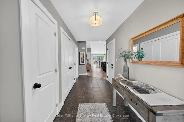 7 Farrington Cres, Prince Edward County 5