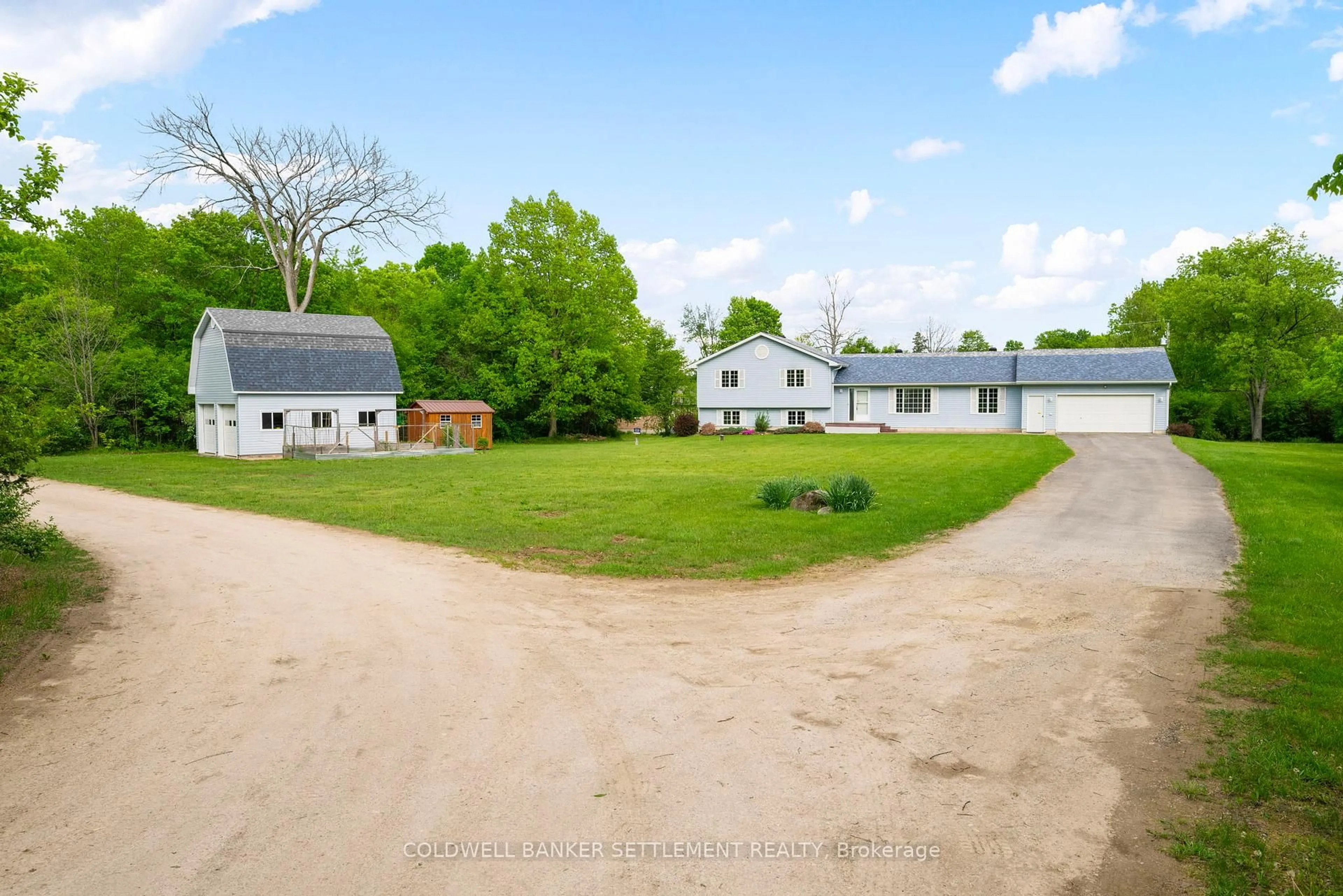 A pic from outside/outdoor area/front of a property/back of a property/a pic from drone, unknown for 42 Berry Park Lane, Rideau Lakes Ontario K0G 1L0
