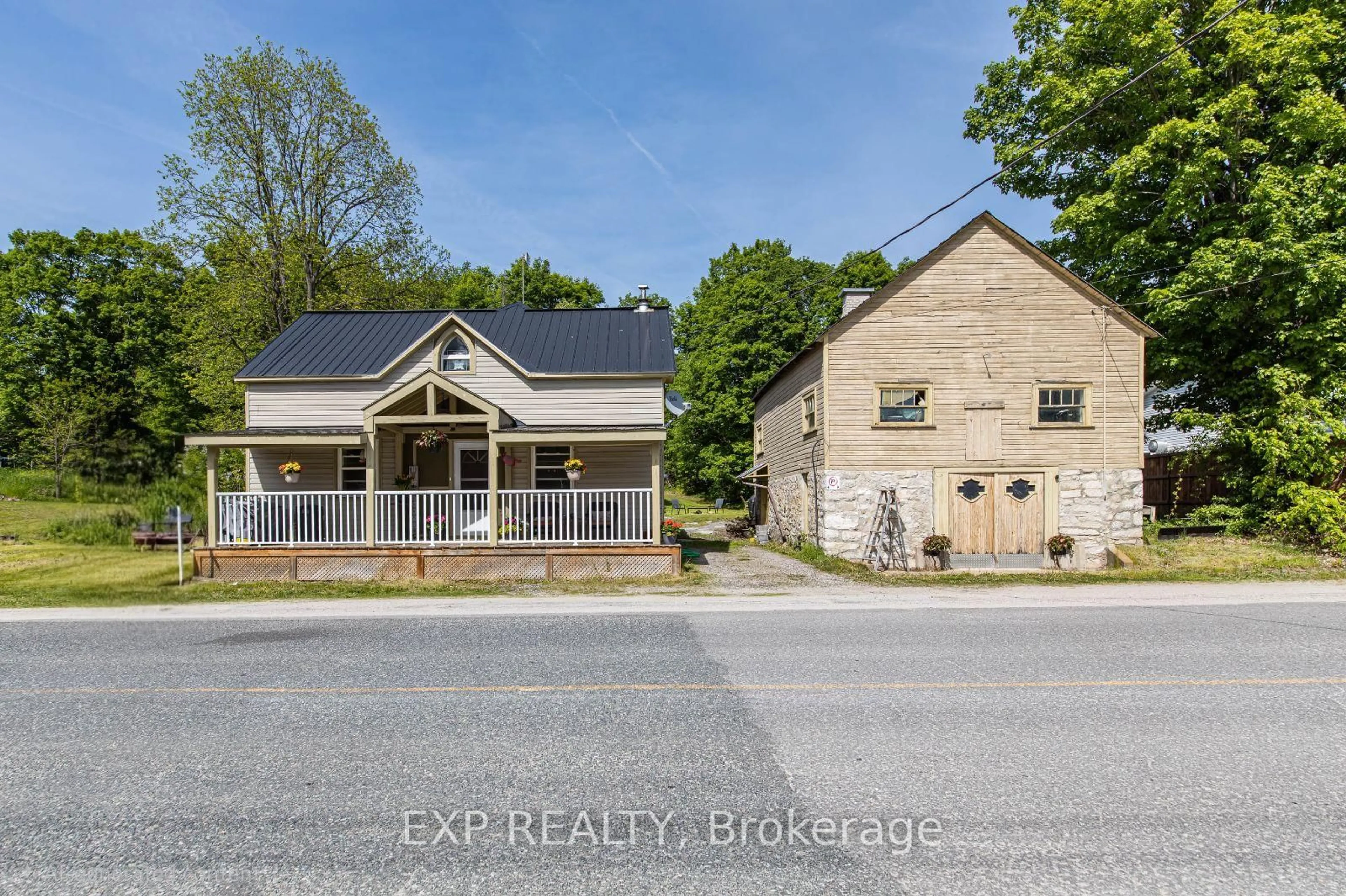A pic from outside/outdoor area/front of a property/back of a property/a pic from drone, building for 1138 Dalhousie Concsn 3 Rd, Lanark Ontario K0G 1K0