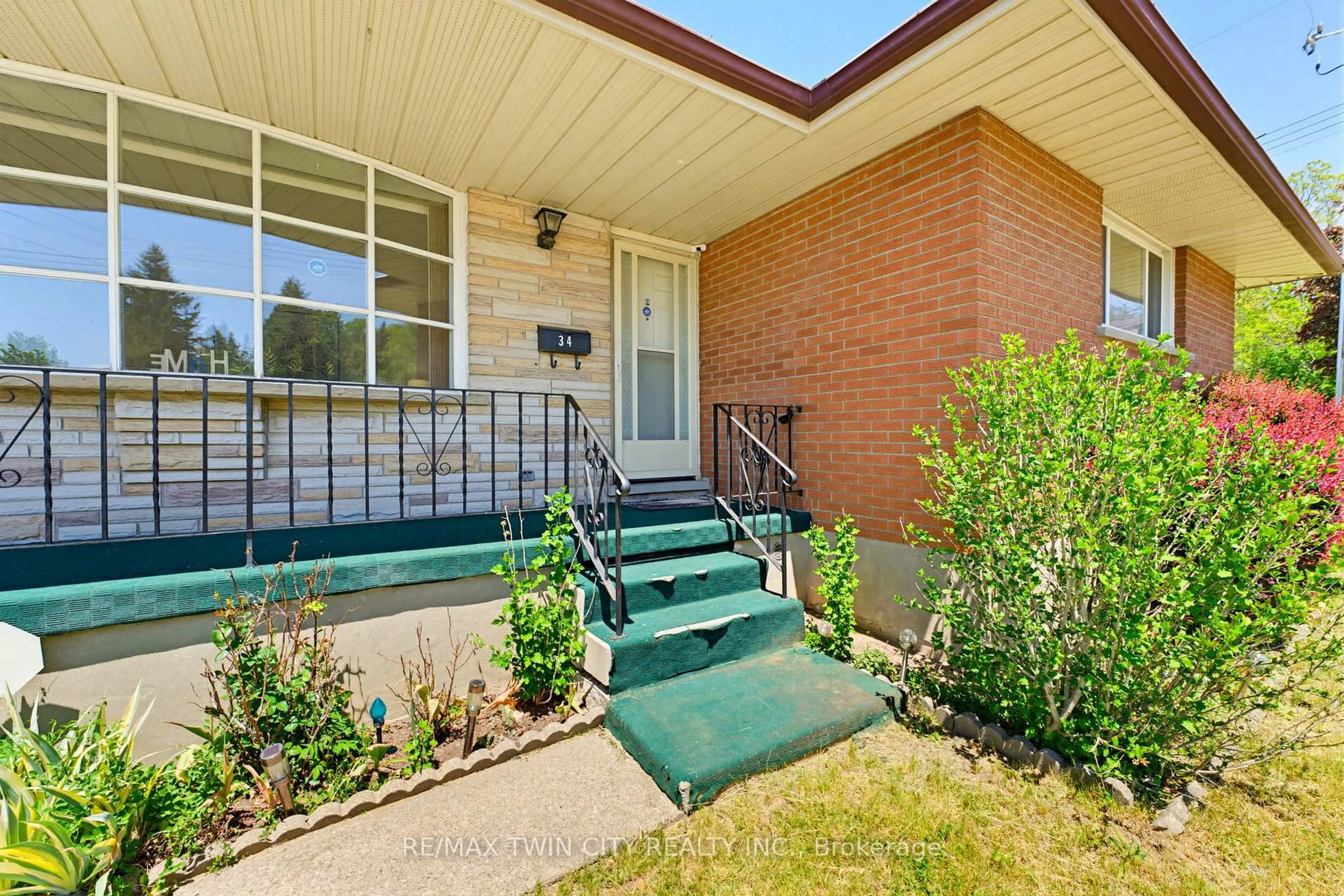 Unknown for 34 Volta Ave, Kitchener Ontario N2A 2P8