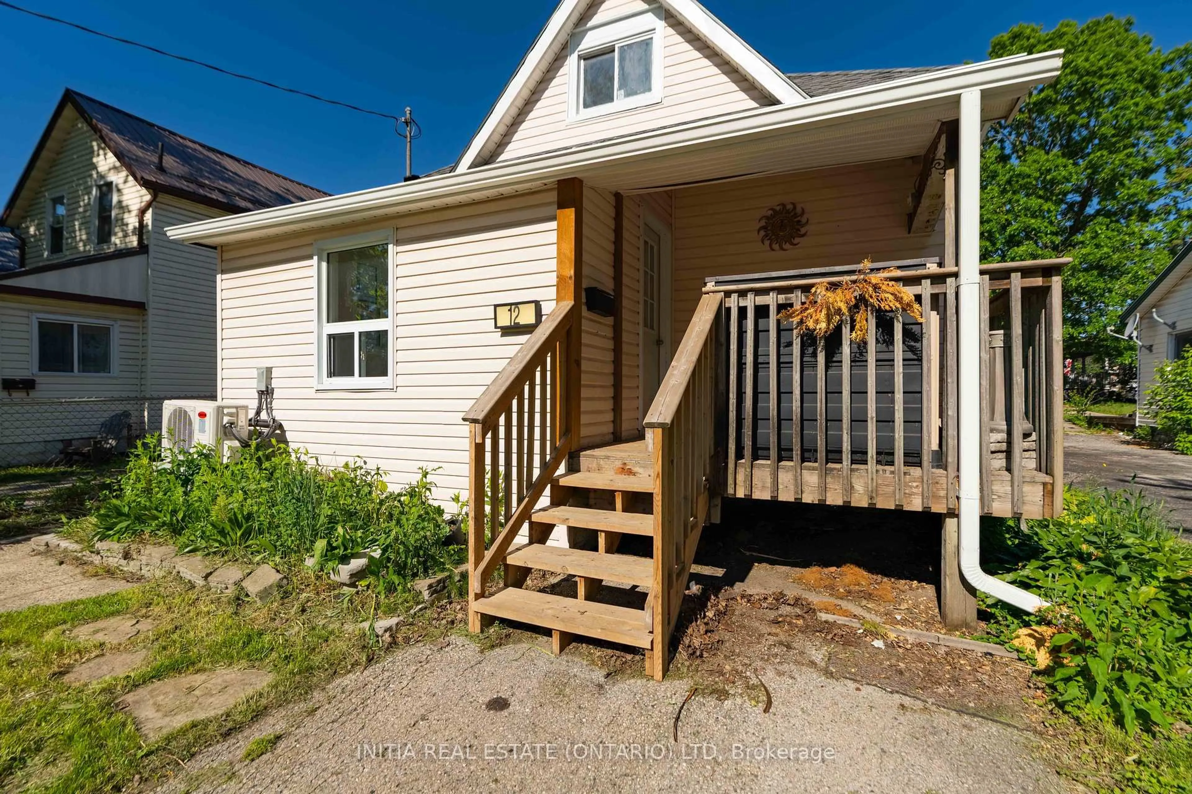 Unknown for 12 Woodworth Ave, St. Thomas Ontario N5P 3J2