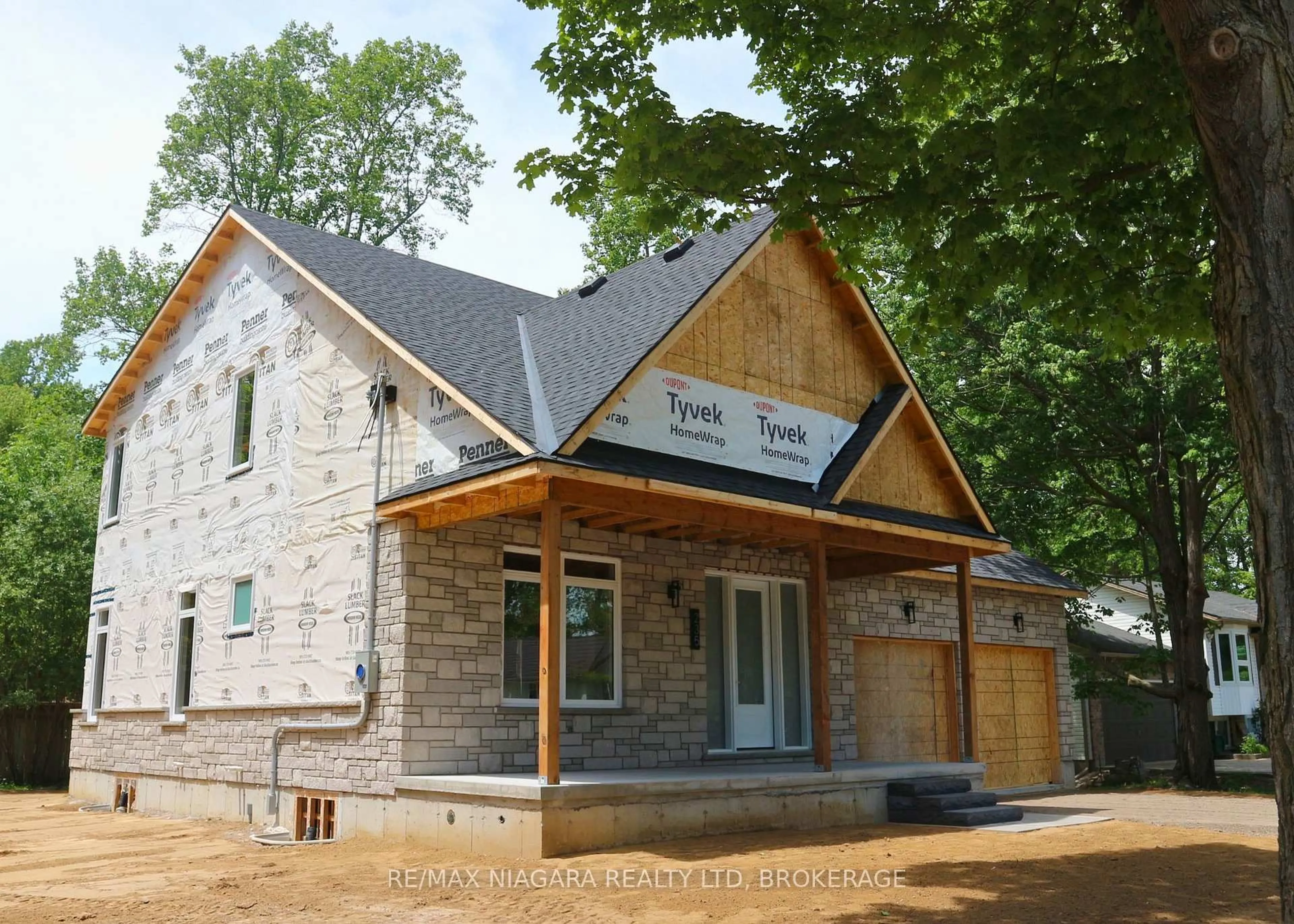 Home with brick exterior material, building for 235 Burleigh Rd #Lot A, Fort Erie Ontario L0S 1N0