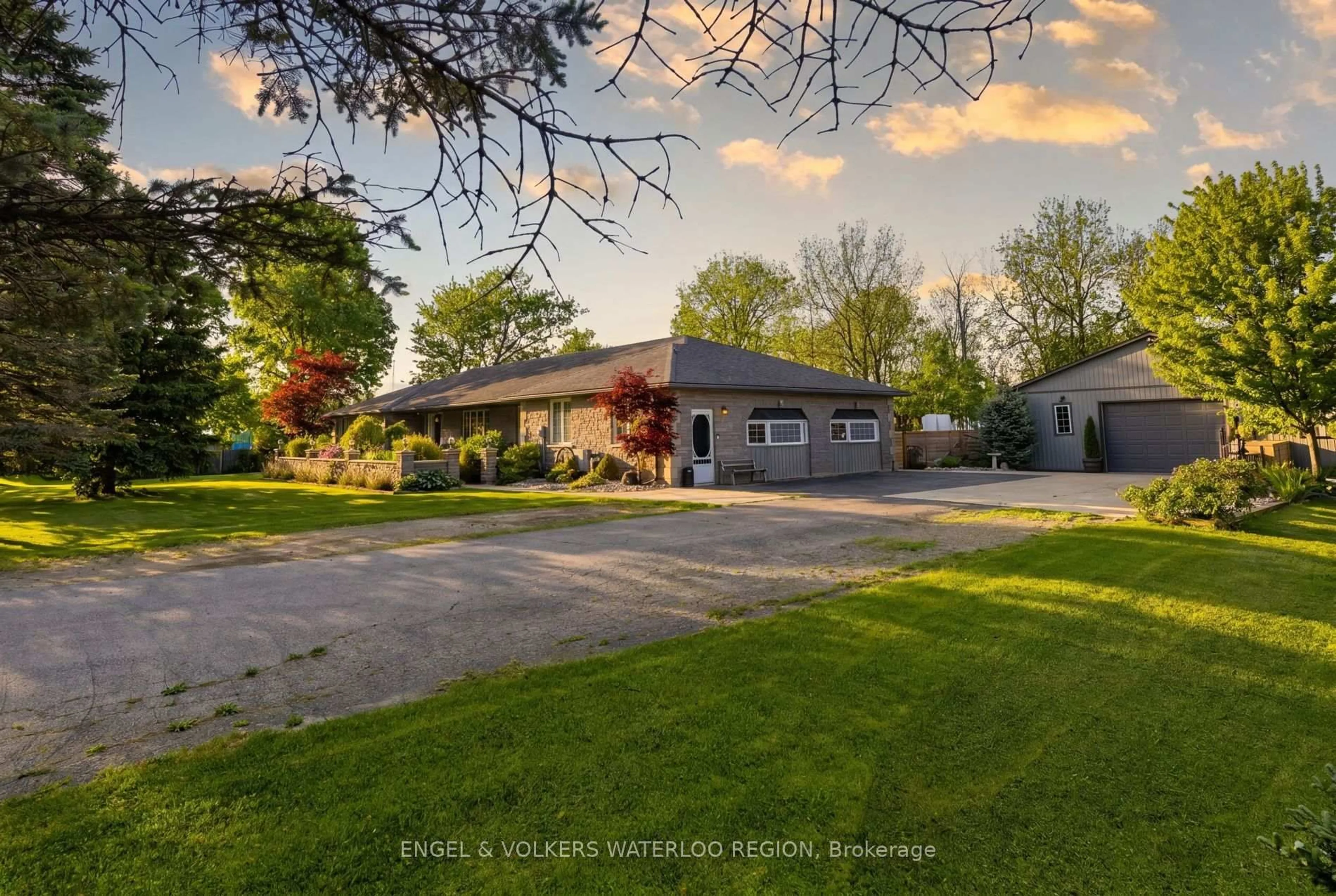 A pic from outside/outdoor area/front of a property/back of a property/a pic from drone, street for 48 German School Rd, Brant Ontario N3L 3E1