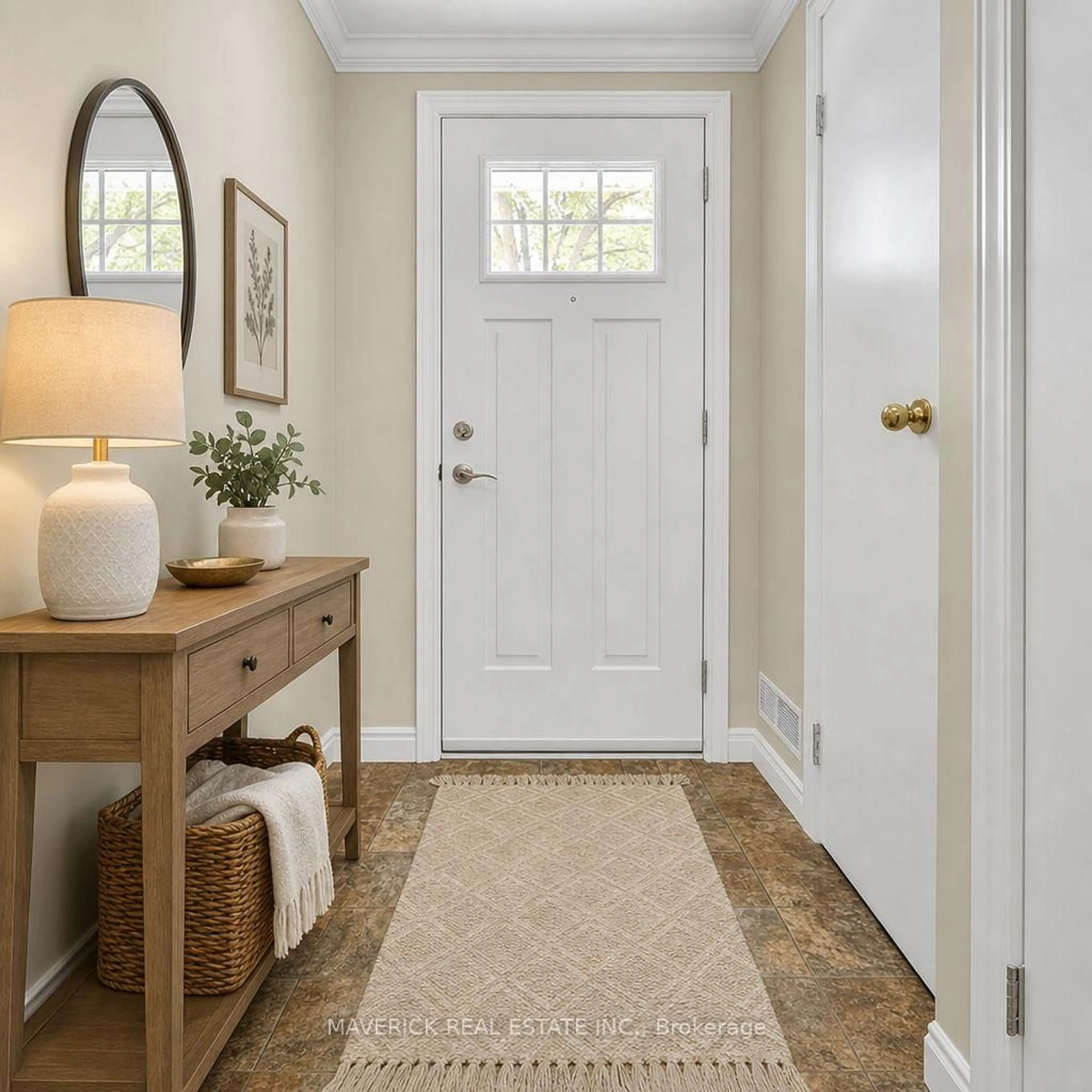 Indoor entryway for 536 Third St #49, London East Ontario N5V 4R5