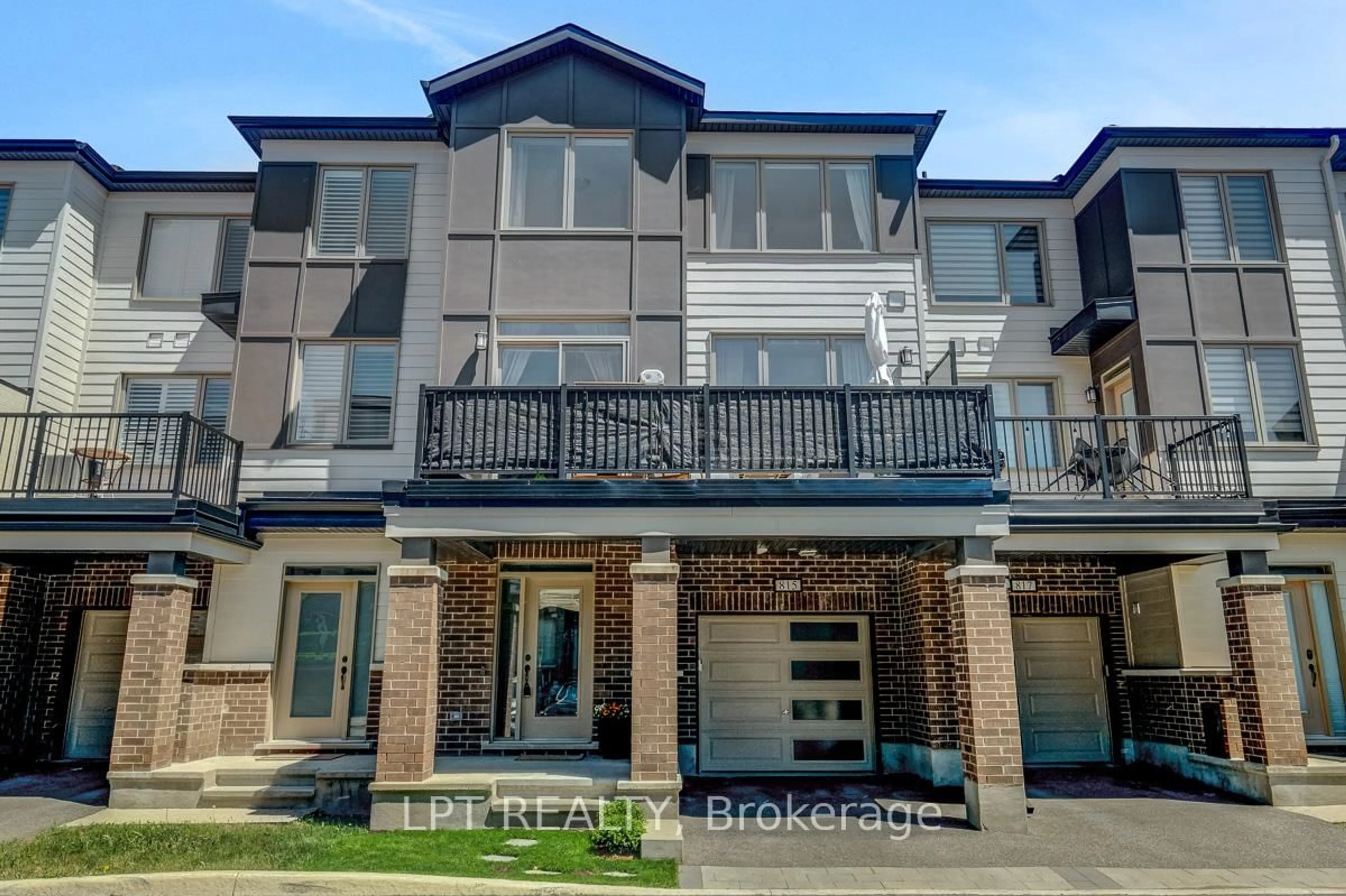Unknown for 815 Kiniw Private, Ottawa Ontario K1K 4Z4