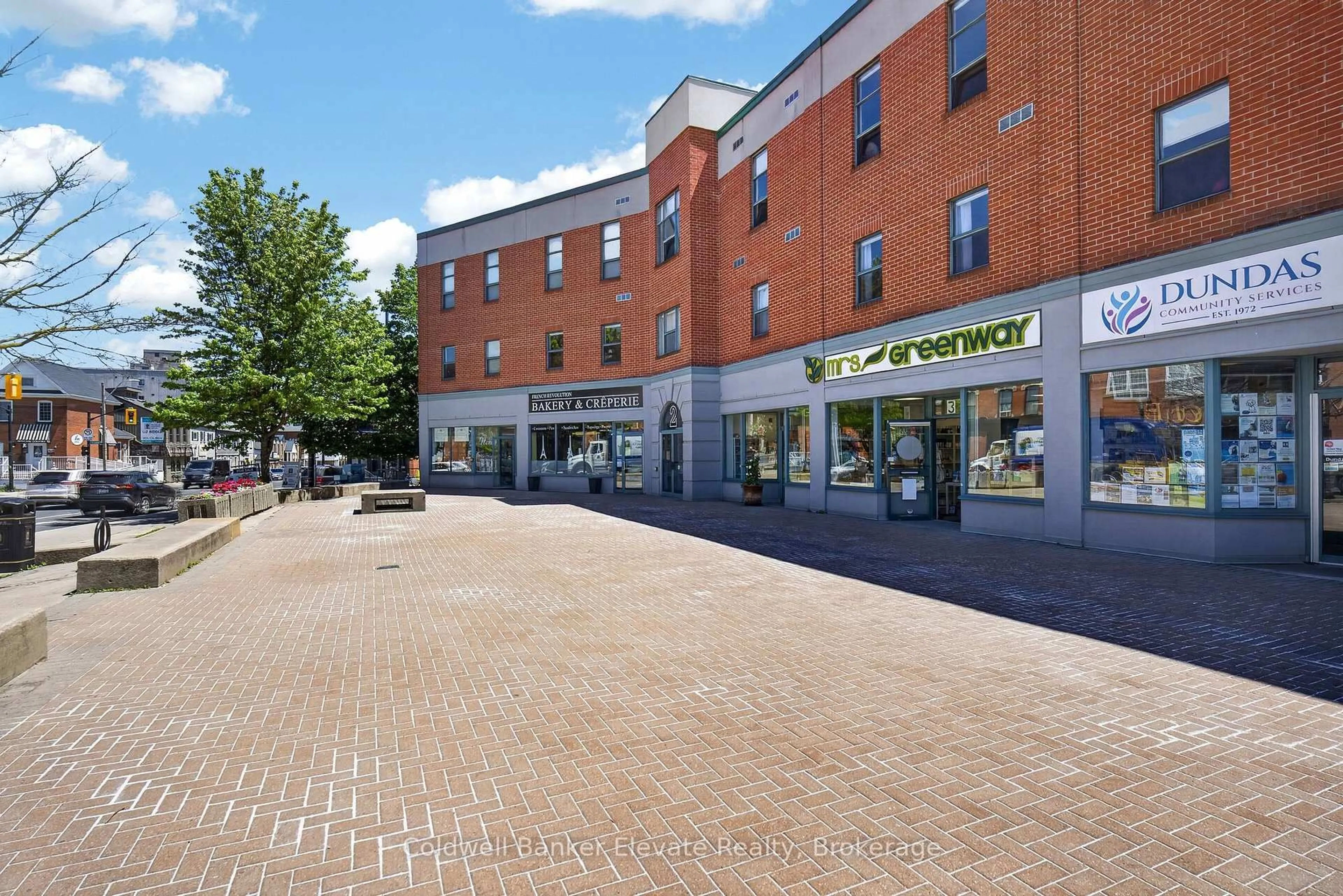 A pic from outside/outdoor area/front of a property/back of a property/a pic from drone, building for 2 King St #205, Hamilton Ontario L9H 6Z1