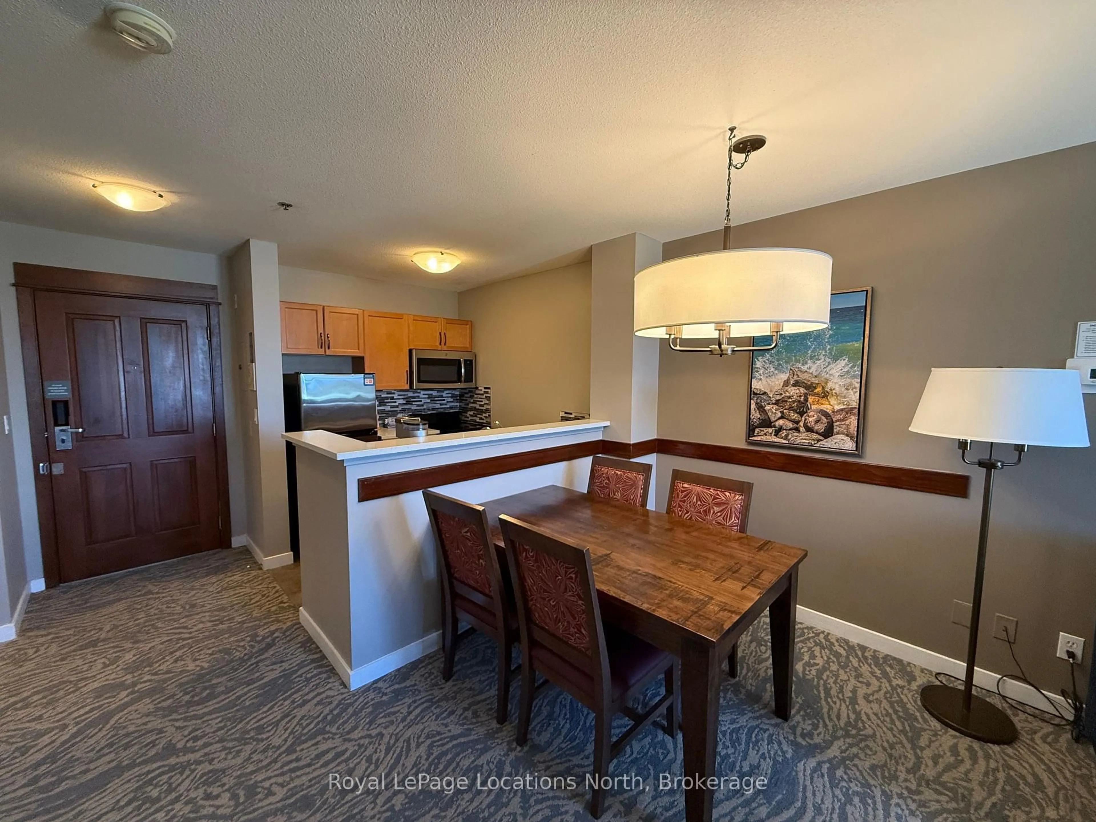 Open concept kitchen, unknown for 156 Jozo Weider Blvd #353, Blue Mountains Ontario L9Y 0V2