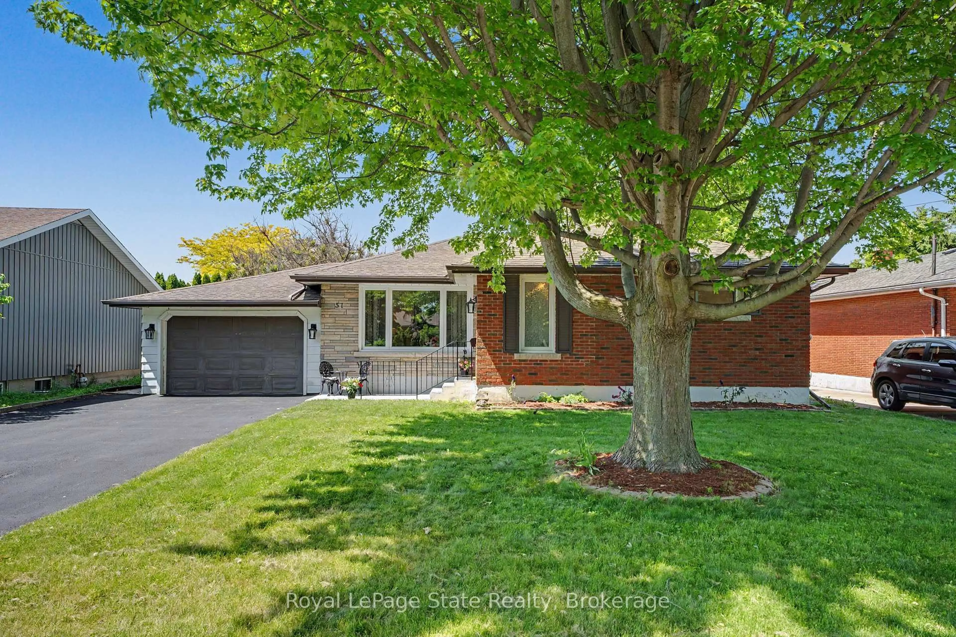 Home with brick exterior material, street for 51 Parnell Rd, St. Catharines Ontario L2N 2W5