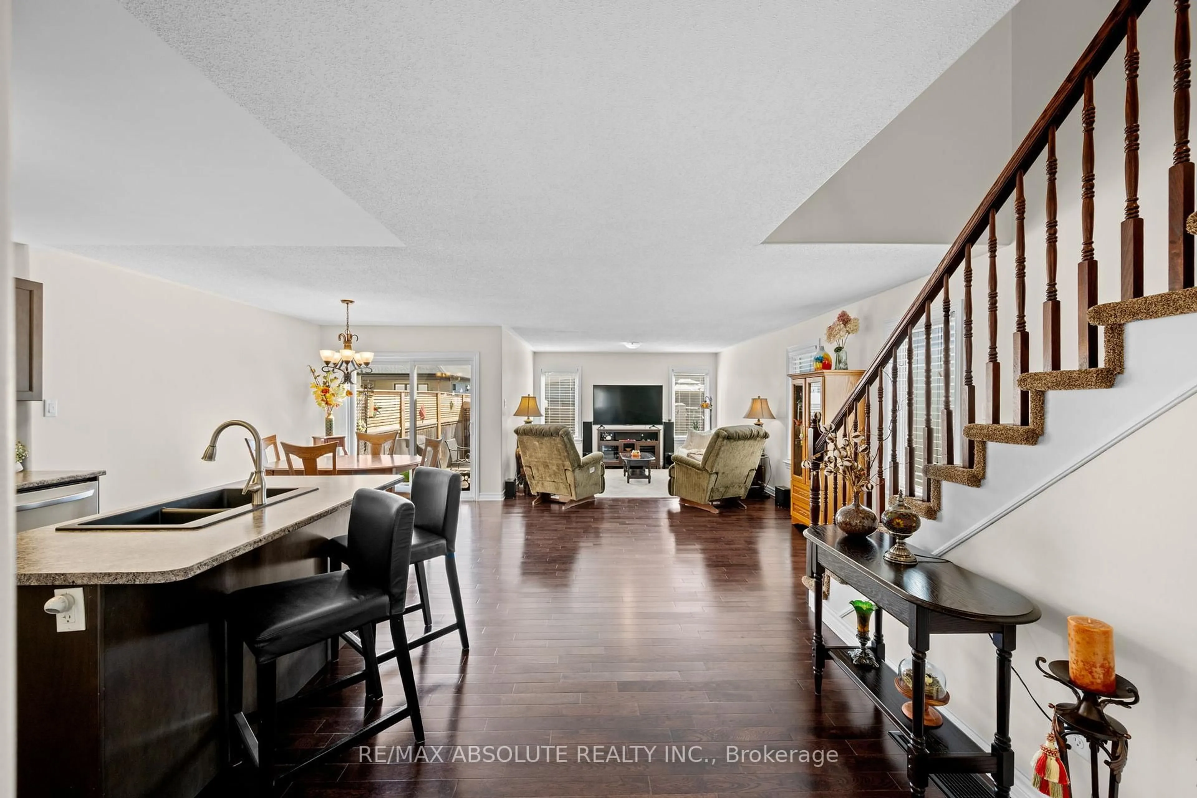 Open concept kitchen, unknown for 17 Allan Bond Crt, Arnprior Ontario K7S 0C5